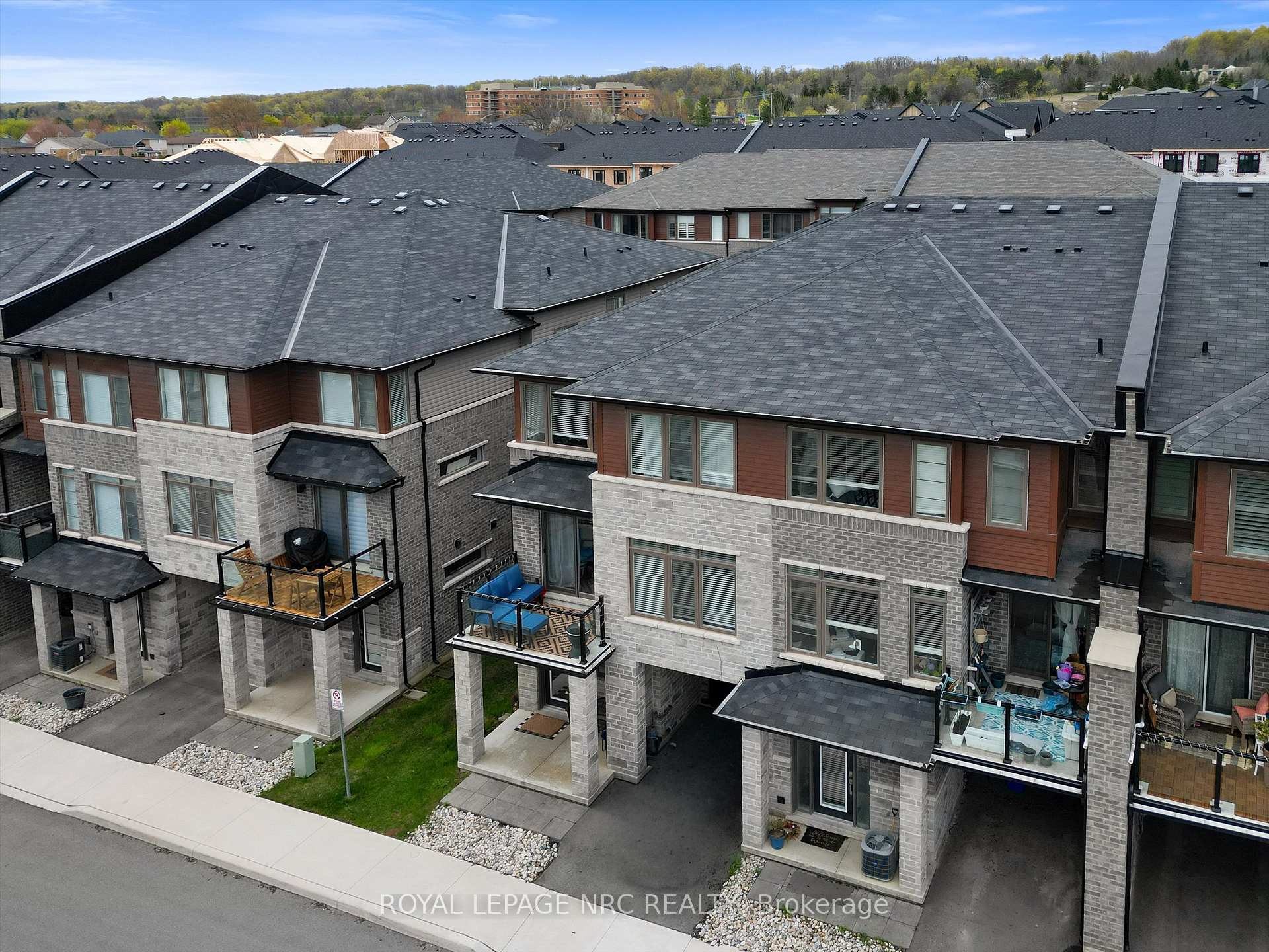 5000 Connor Drive 17, Lincoln, ON L3J 0T4 — Lincoln, Ontario