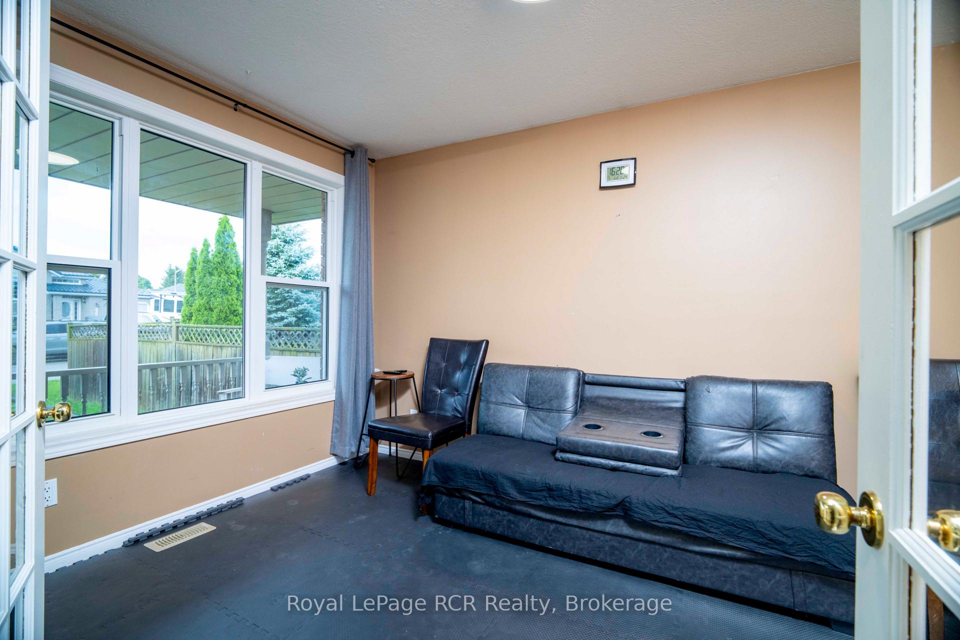 572 Scougall Court, Kincardine — photo 5 of 5