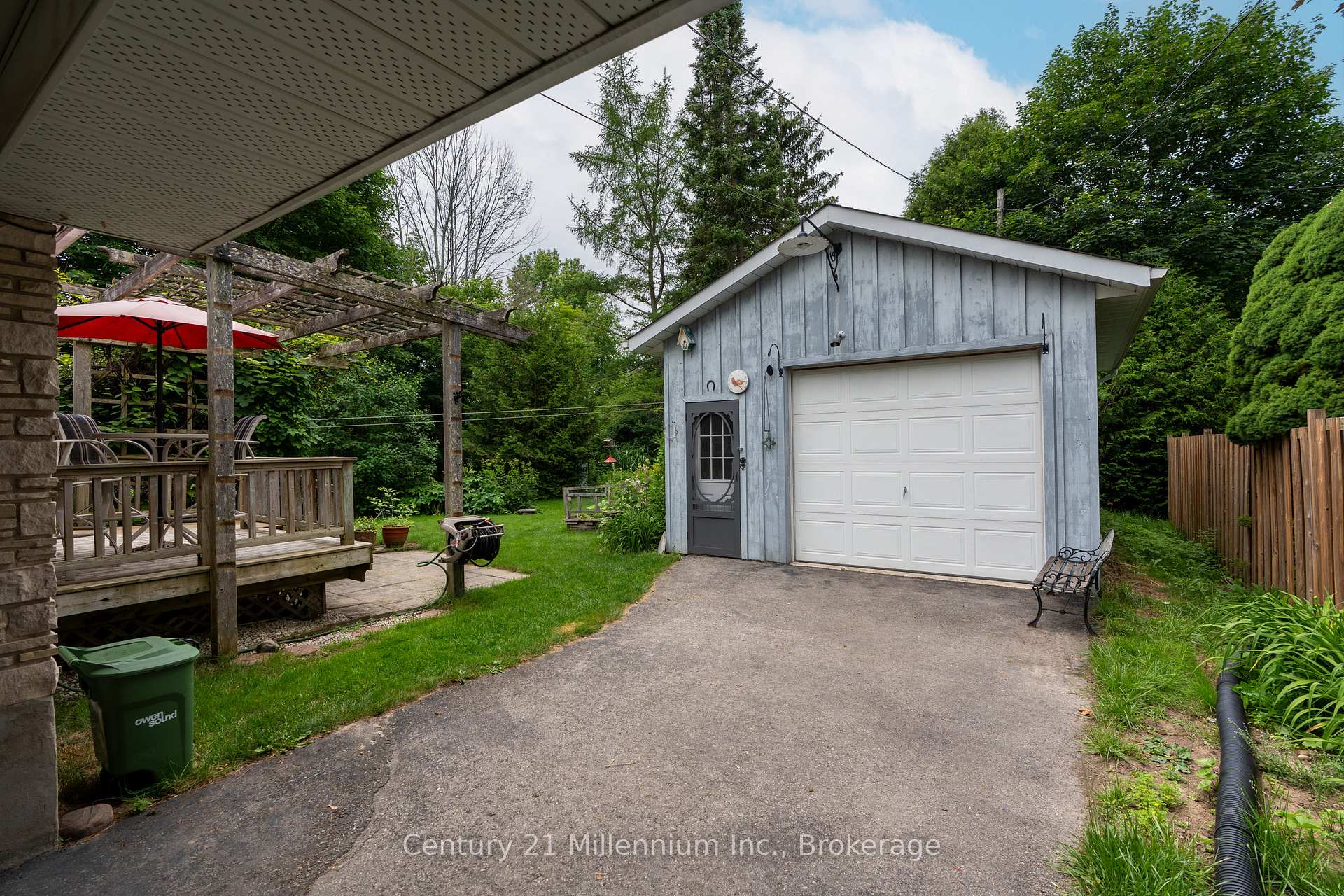 128 7th Avenue E, Owen Sound — photo 5 of 5