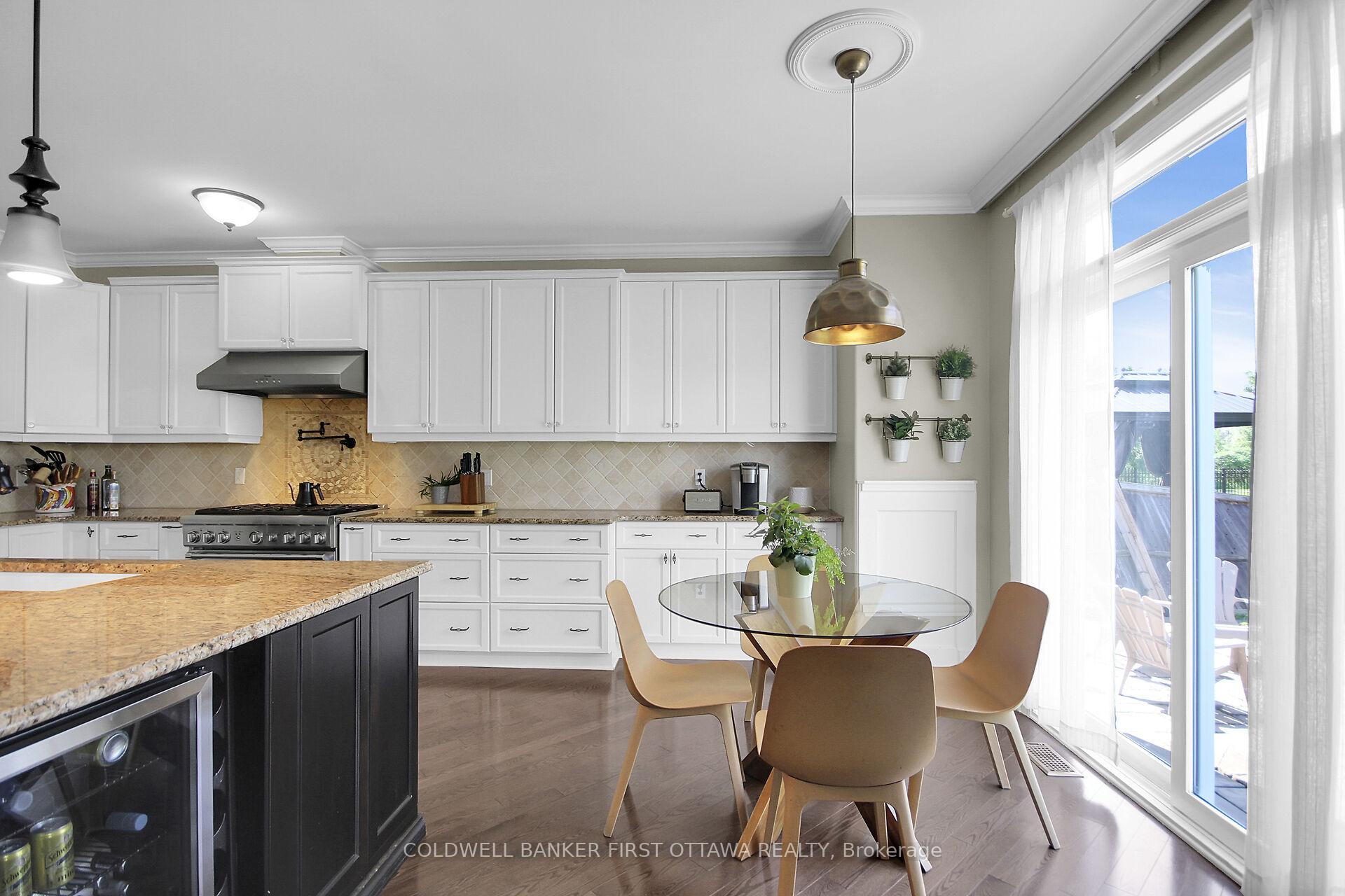 104 Gracewood Crescent, Blossom Park - Airport and Area — photo 4 of 5