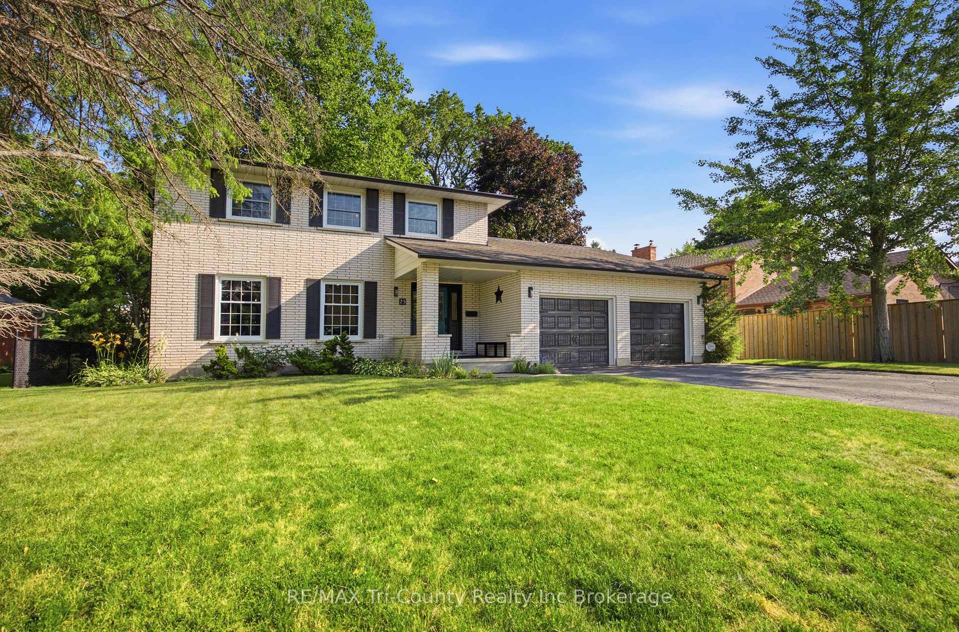 25 Demeyere Avenue, Tillsonburg, ON N4G 4Y2 — Tillsonburg, Ontario