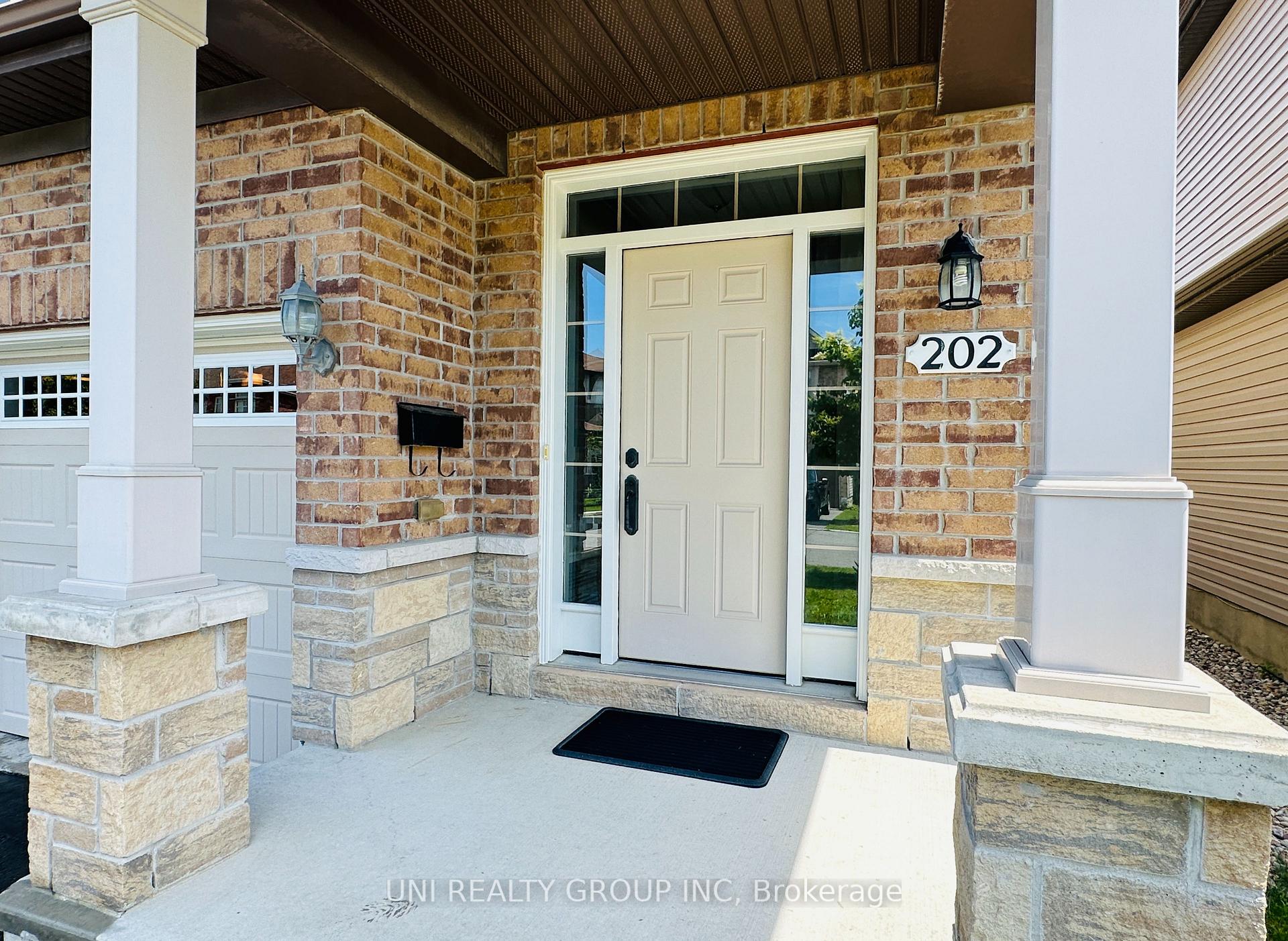 202 Mareth Way, Blossom Park - Airport and Area — photo 4 of 5