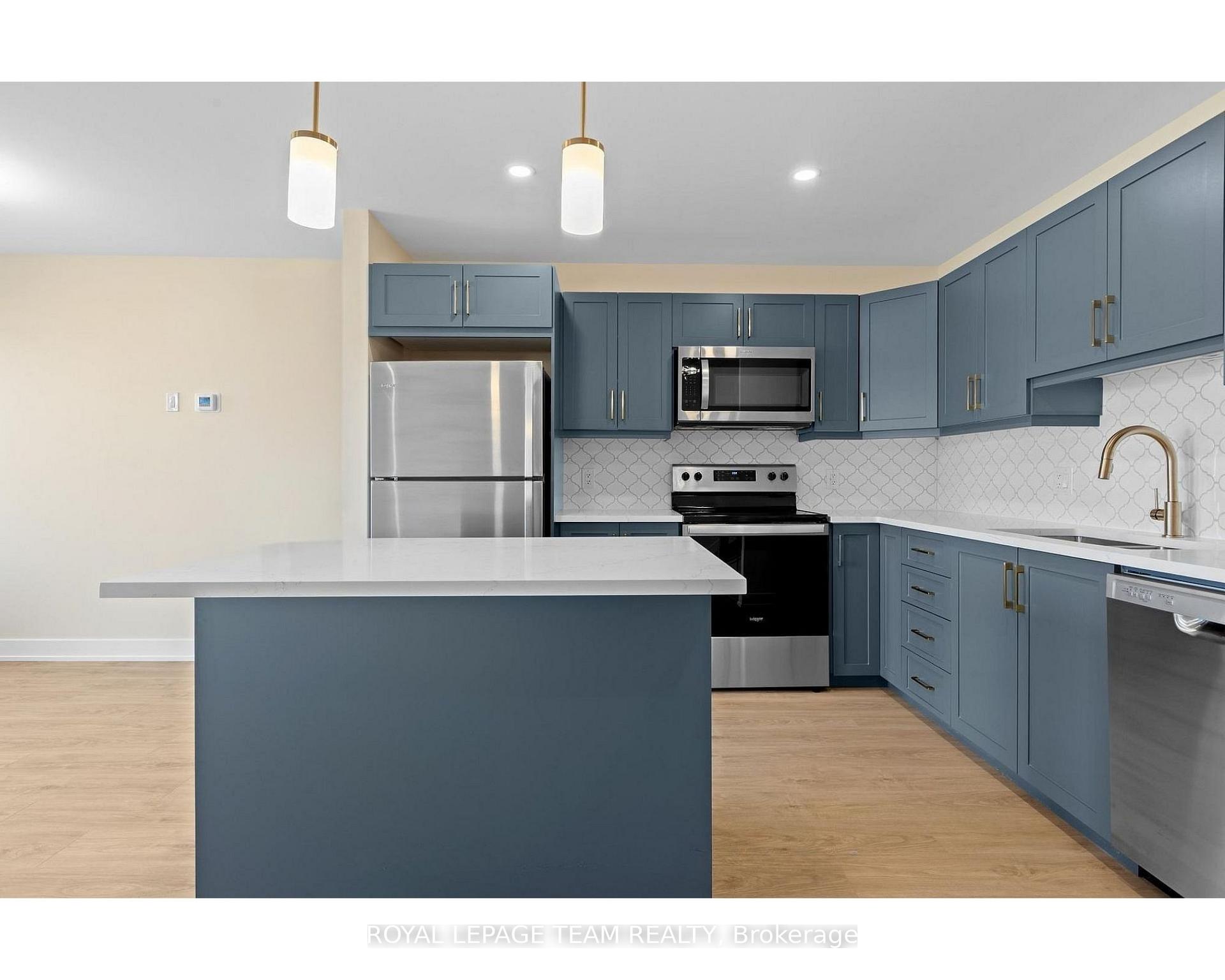 22 Margaret Graham Terrace, Smiths Falls — photo 4 of 5