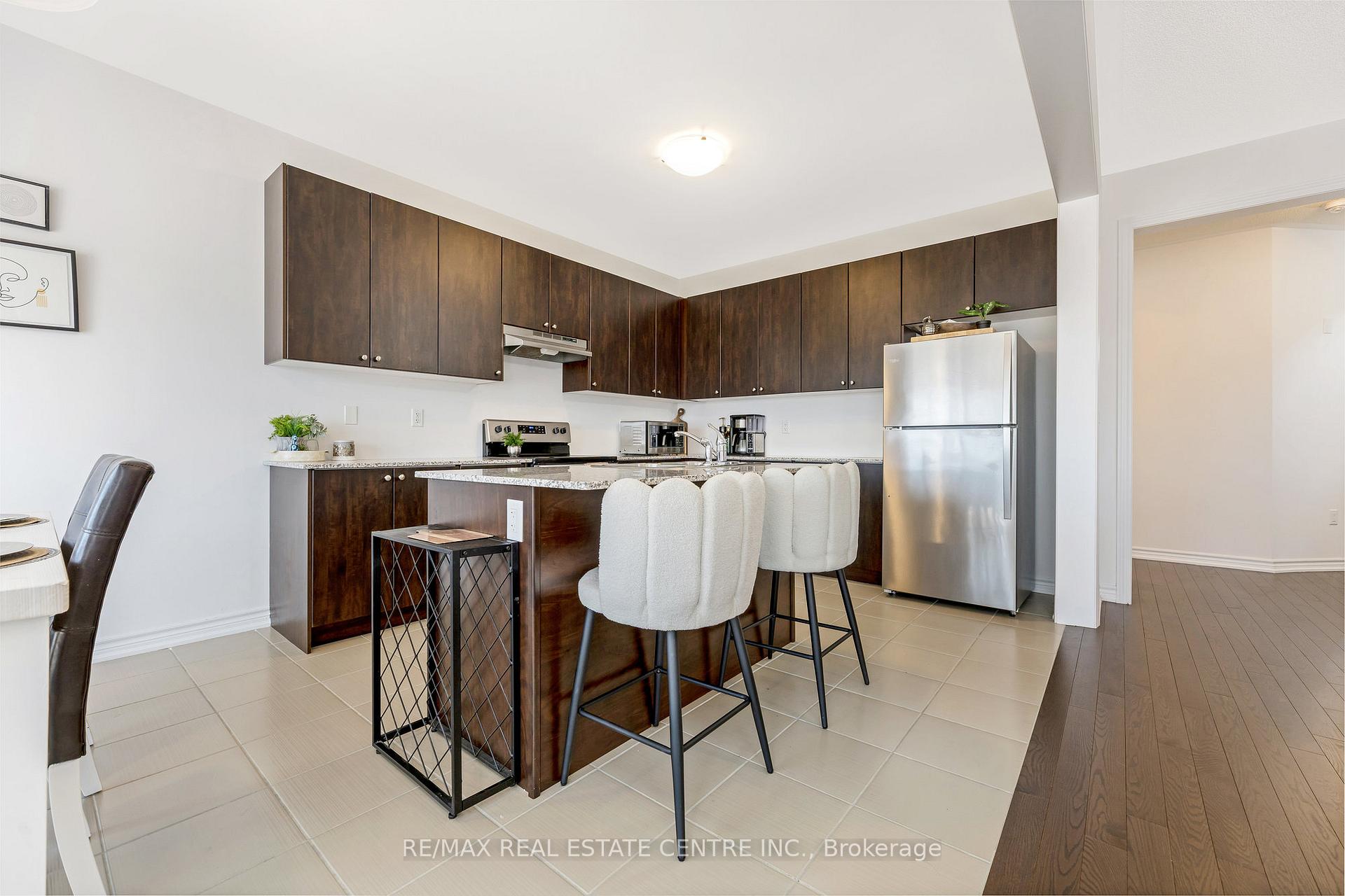 322 Russell Street, Southgate — photo 5 of 5