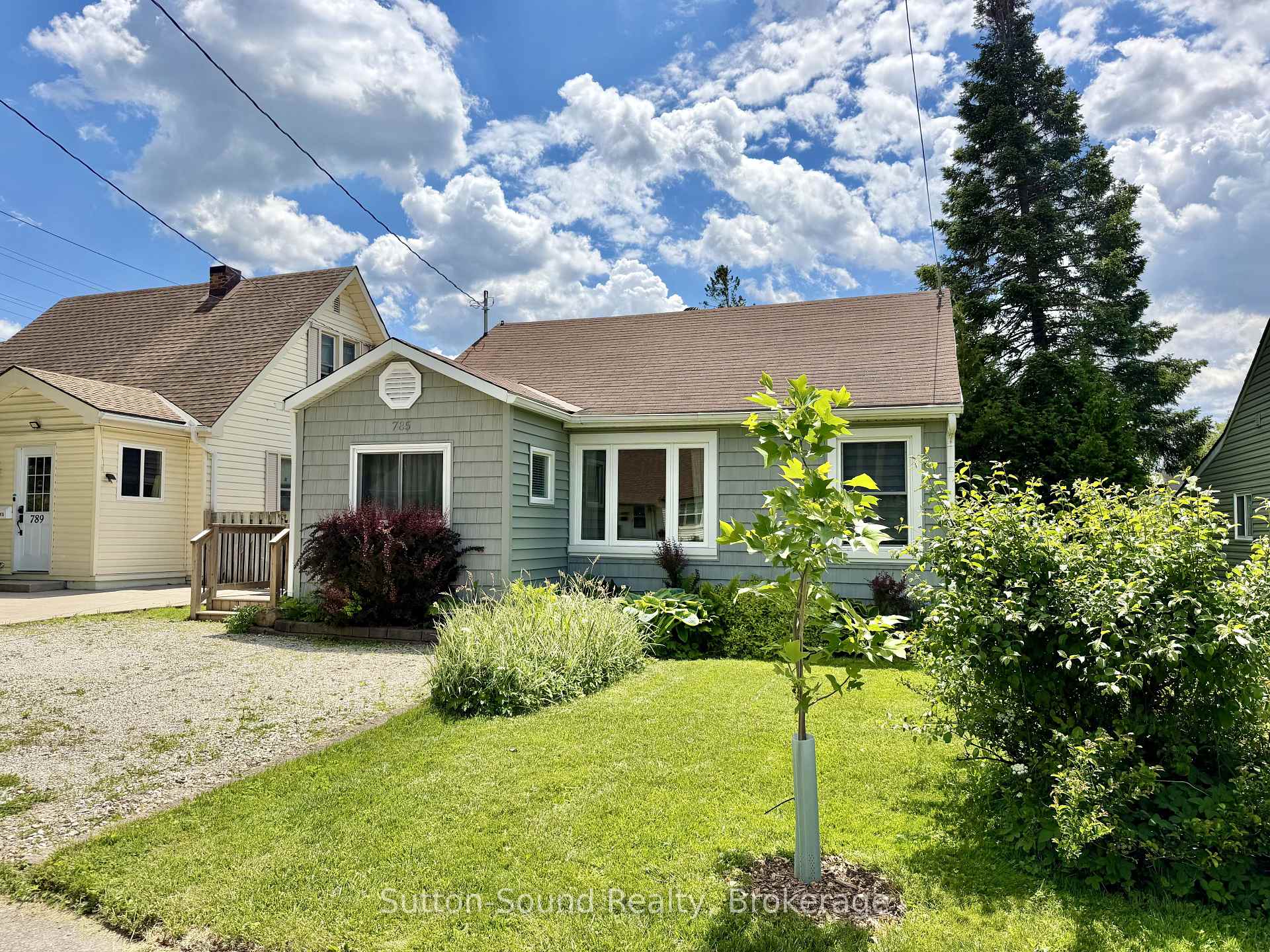 785 7th Street E, Owen Sound, ON N4K 1J8 — Owen Sound, Ontario