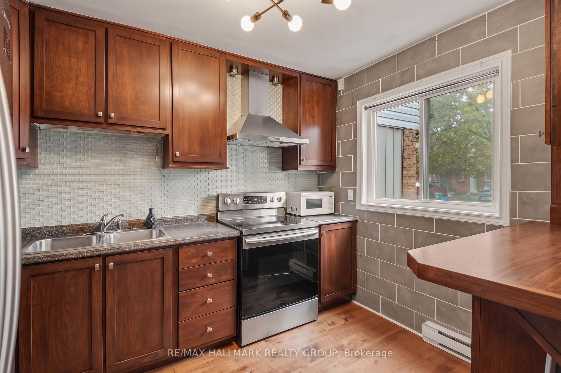 3045 Olympic Way 101, Blossom Park - Airport and Area — photo 4 of 5