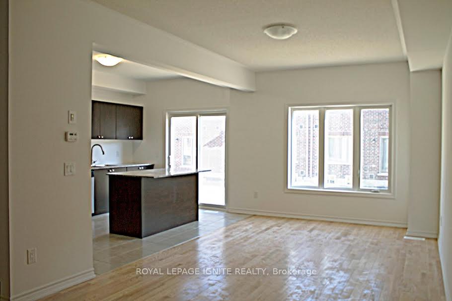 35 Mackenzie Street, Southgate — photo 3 of 5