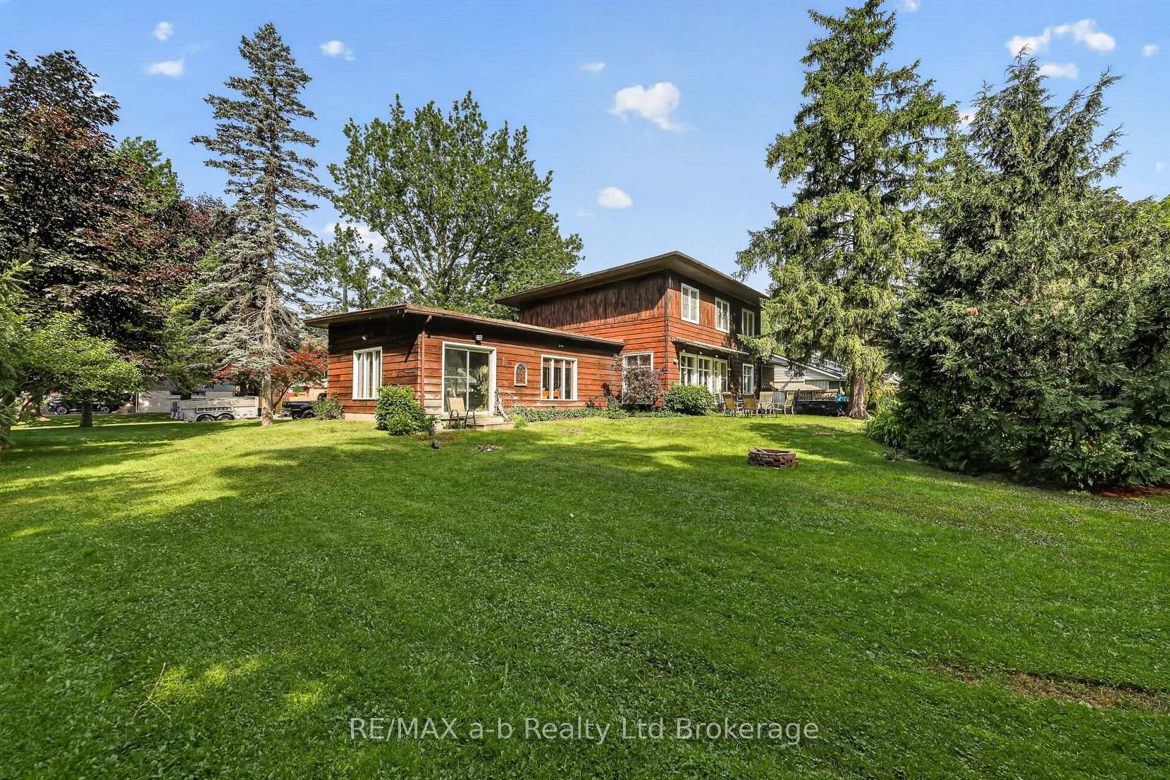 61 Parkwood Drive, Tillsonburg — photo 4 of 5