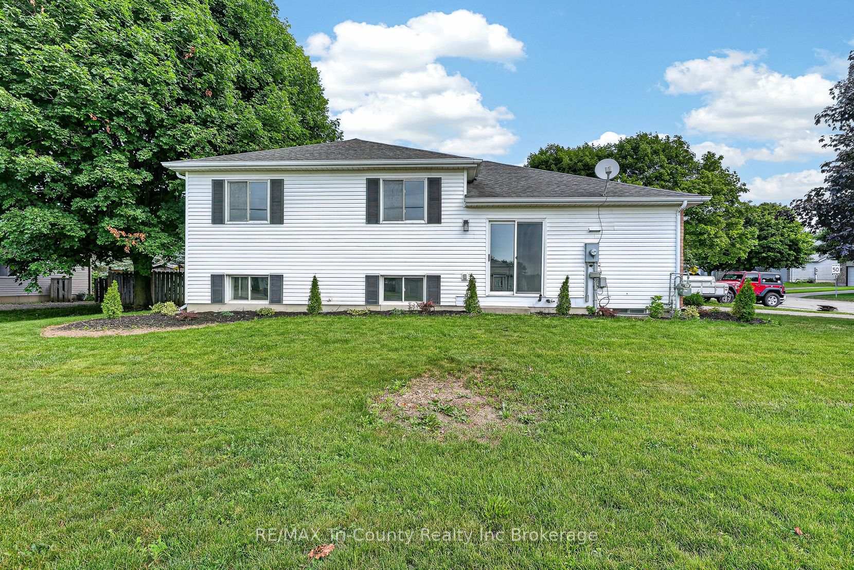 67 Beckett Boulevard, Tillsonburg — photo 5 of 5