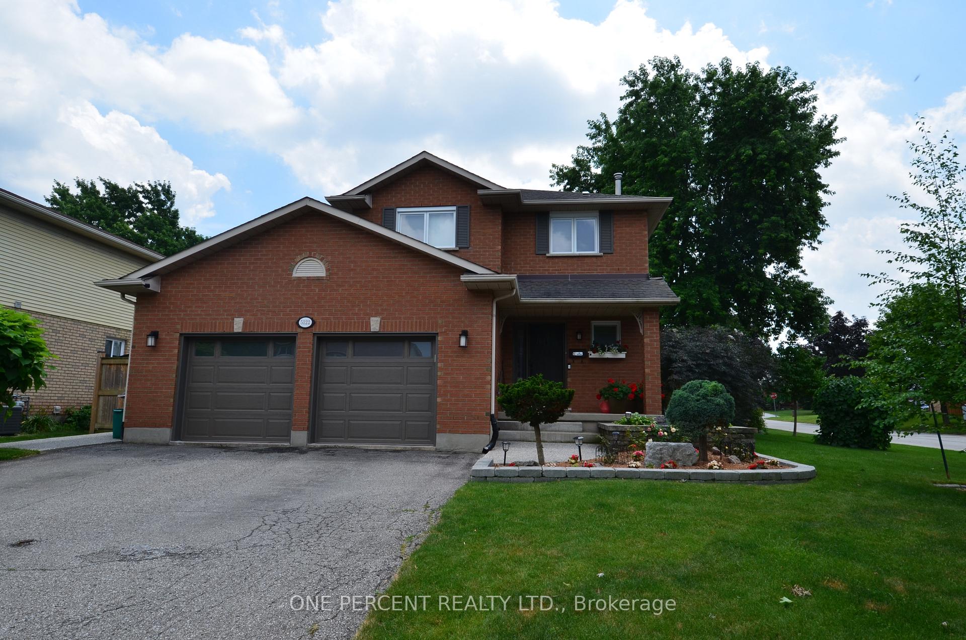 5122 Sumach Crescent, Lincoln — photo 2 of 5