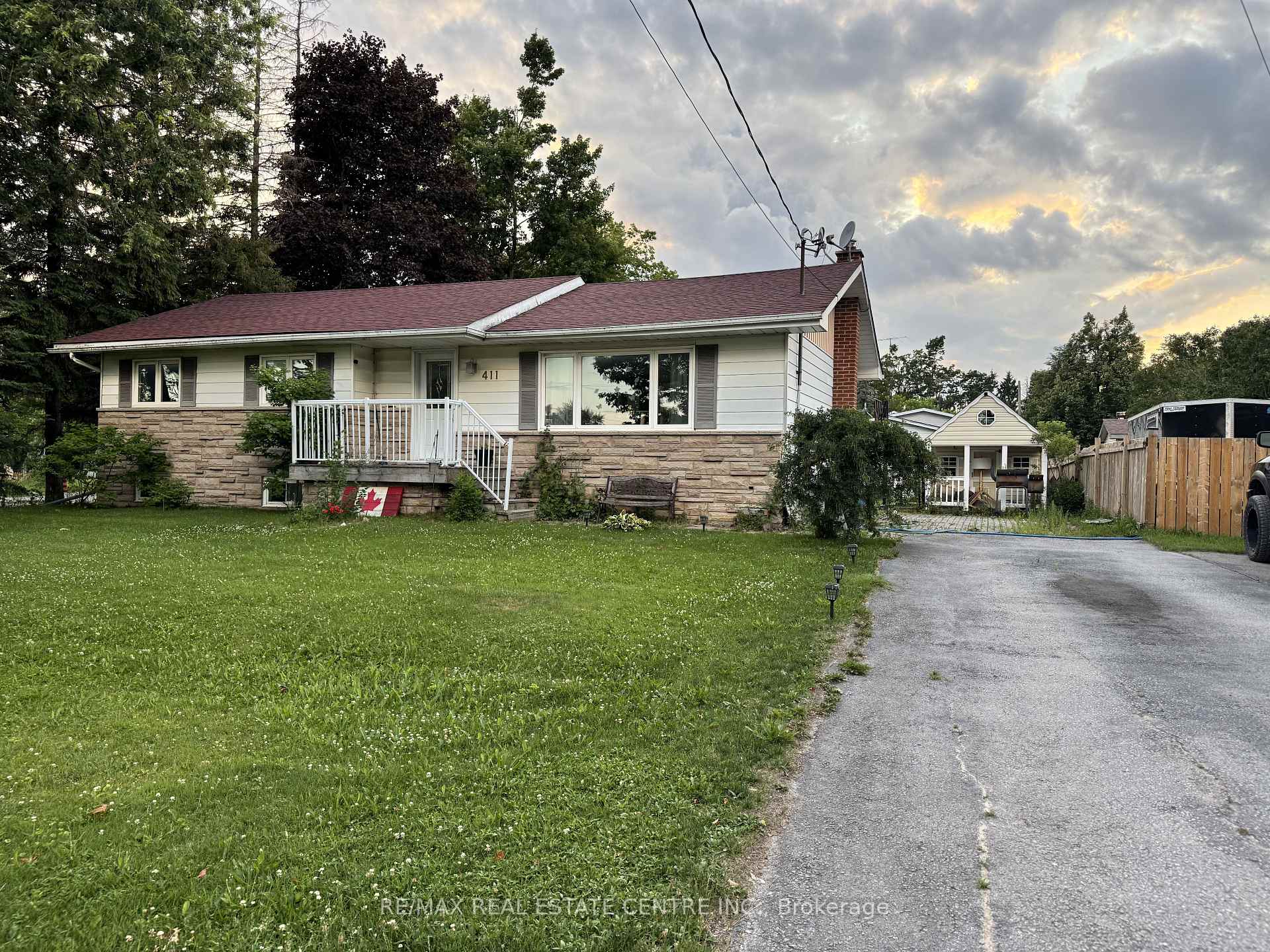 411 Main Street W, Southgate, ON N0C 1B0 — Southgate, Ontario