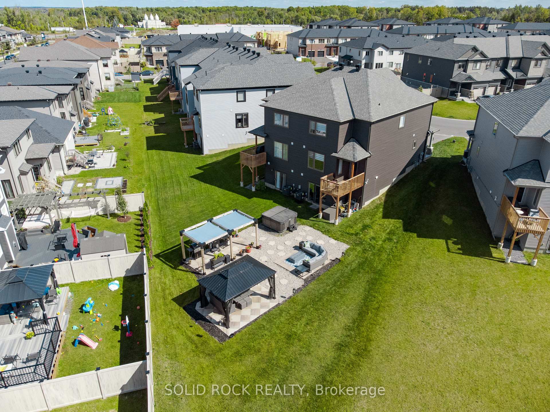 335 Grackle Street, Blossom Park - Airport and Area — photo 2 of 5