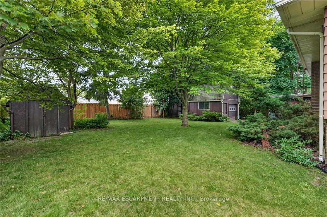 13 Wade Road, West Lincoln — photo 2 of 5