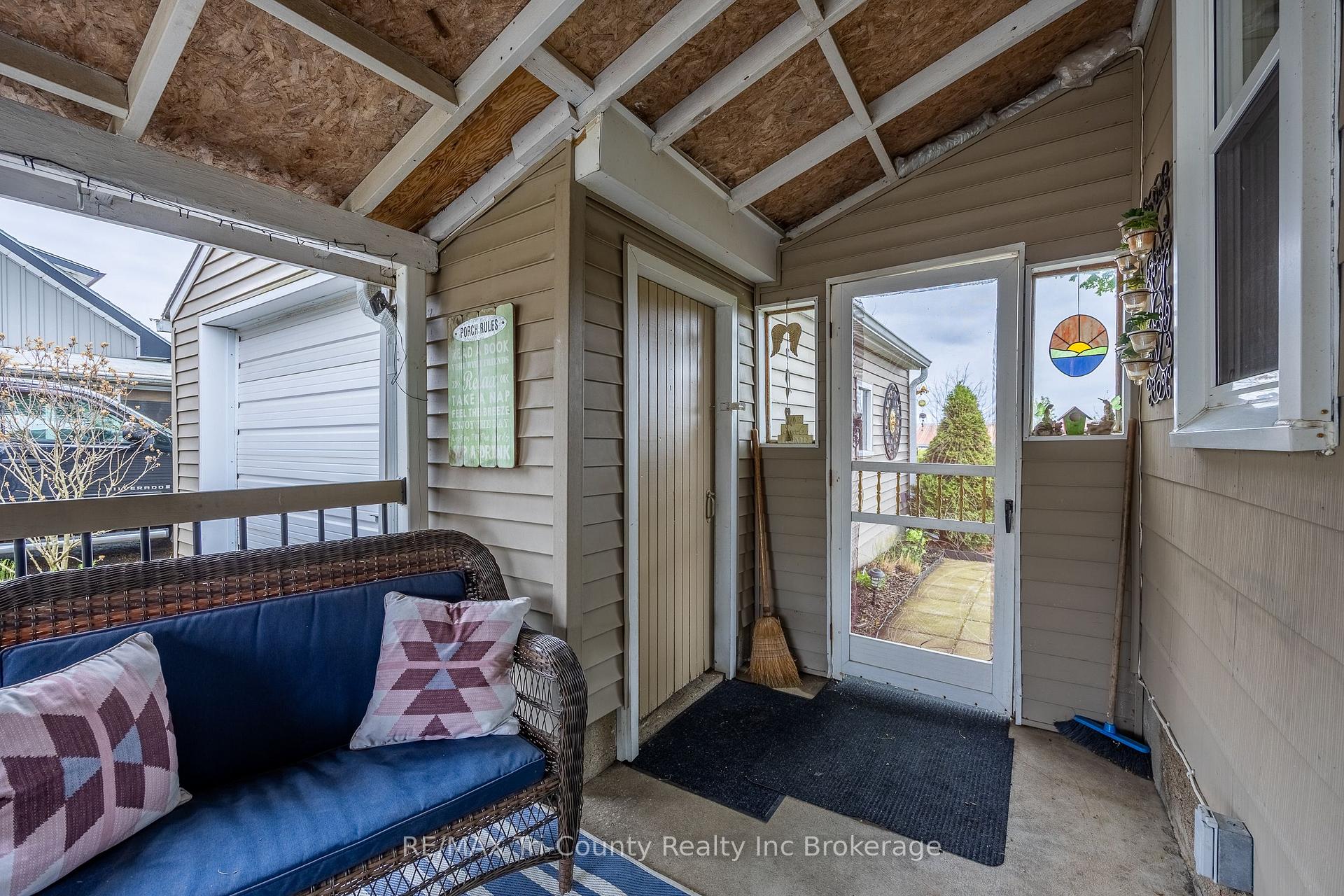 23 Pine Street, Tillsonburg — photo 4 of 5