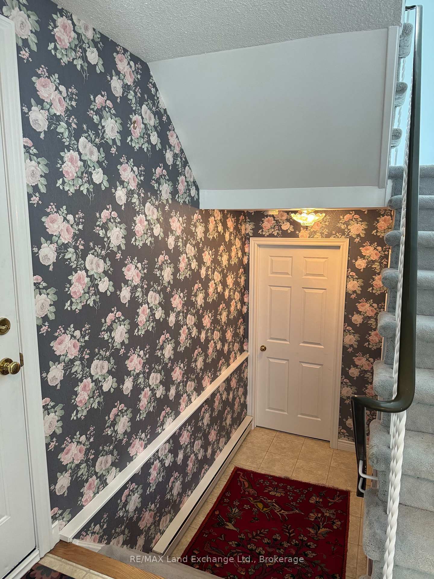 31 Philip Place 31, Kincardine — photo 2 of 5