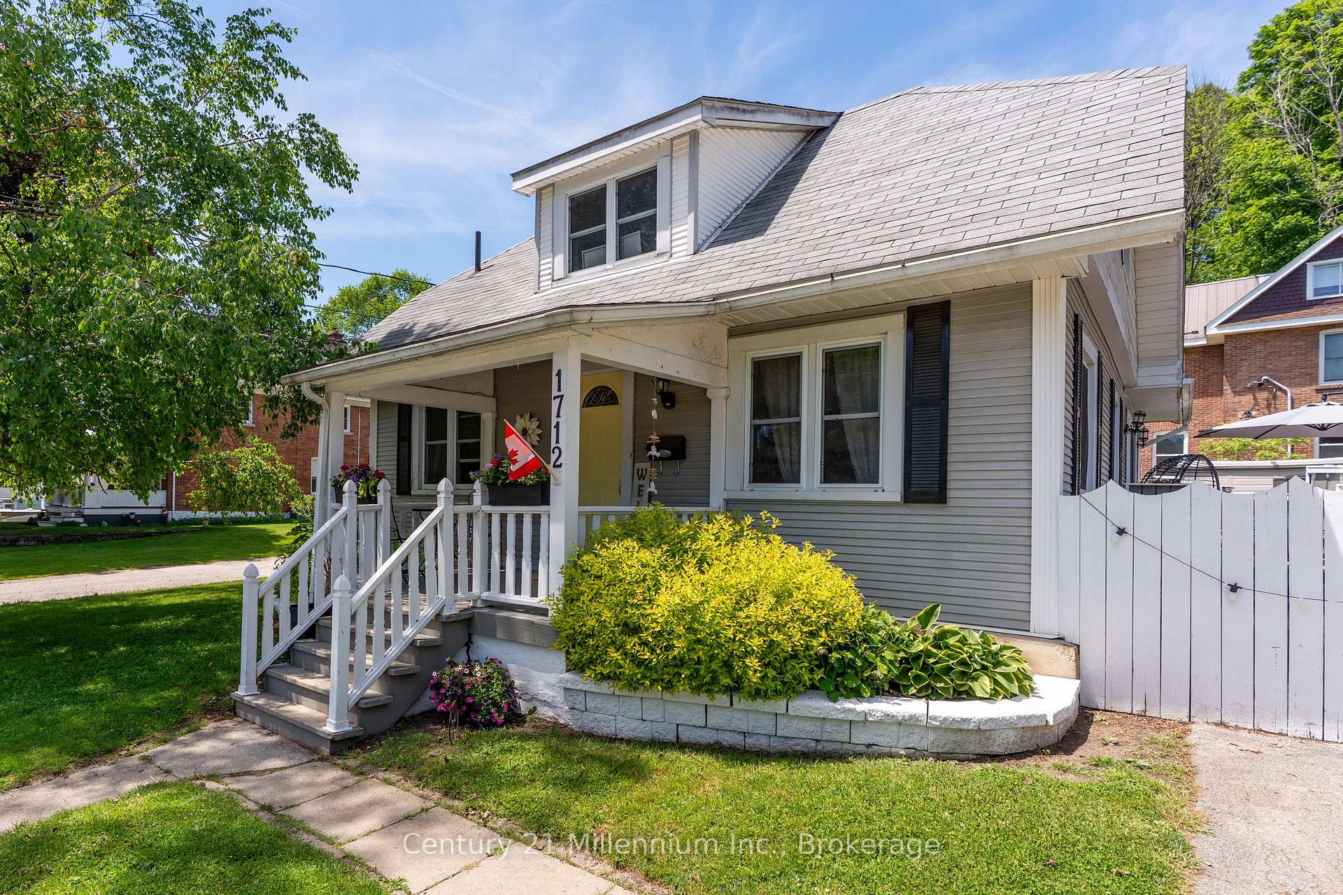 1712 5th Avenue W, Owen Sound — photo 3 of 5