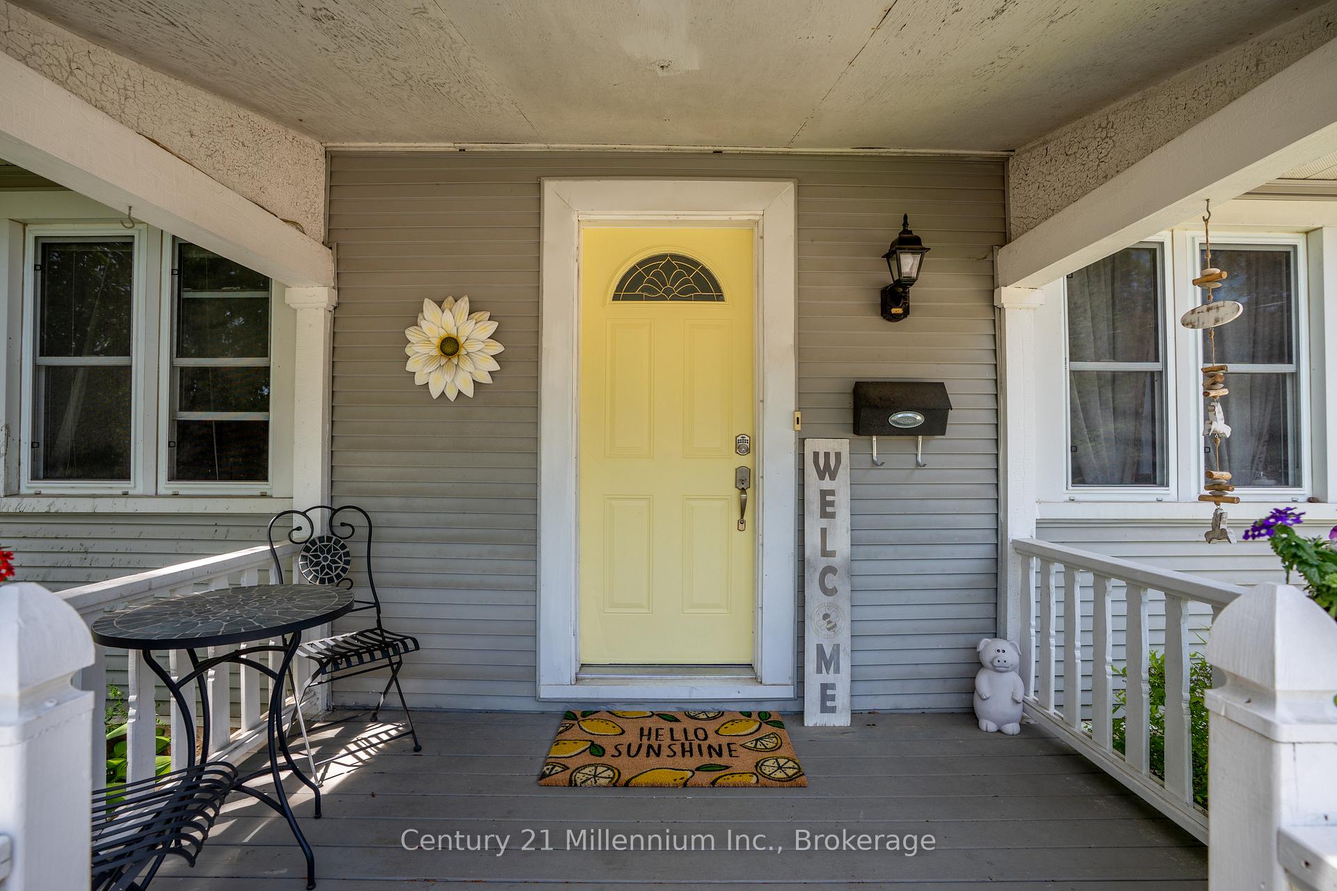 1712 5th Avenue W, Owen Sound — photo 5 of 5