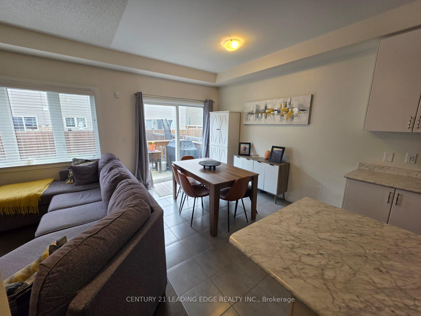 4098 Fracchioni Drive, Lincoln — photo 3 of 5