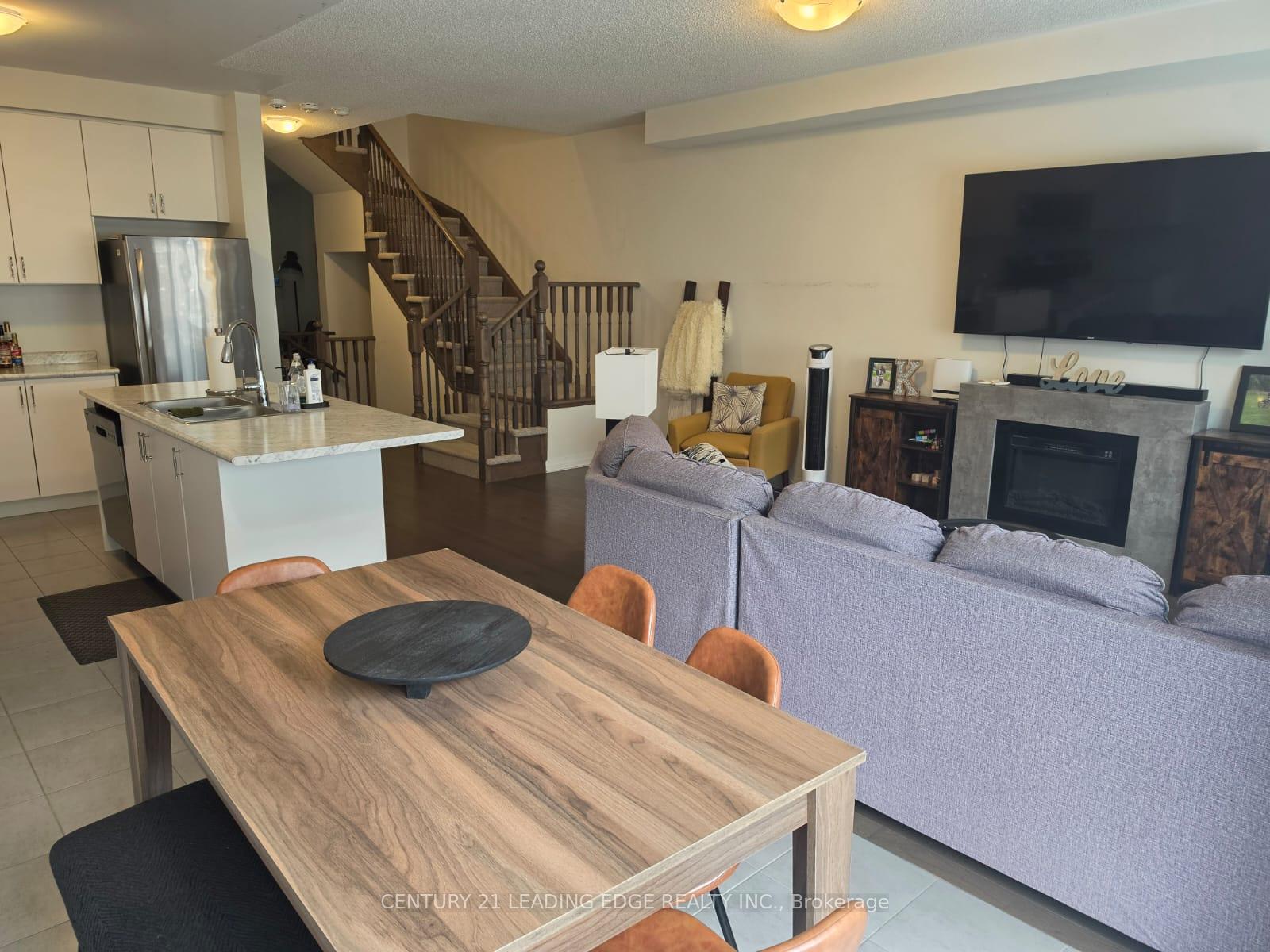 4098 Fracchioni Drive, Lincoln — photo 4 of 5