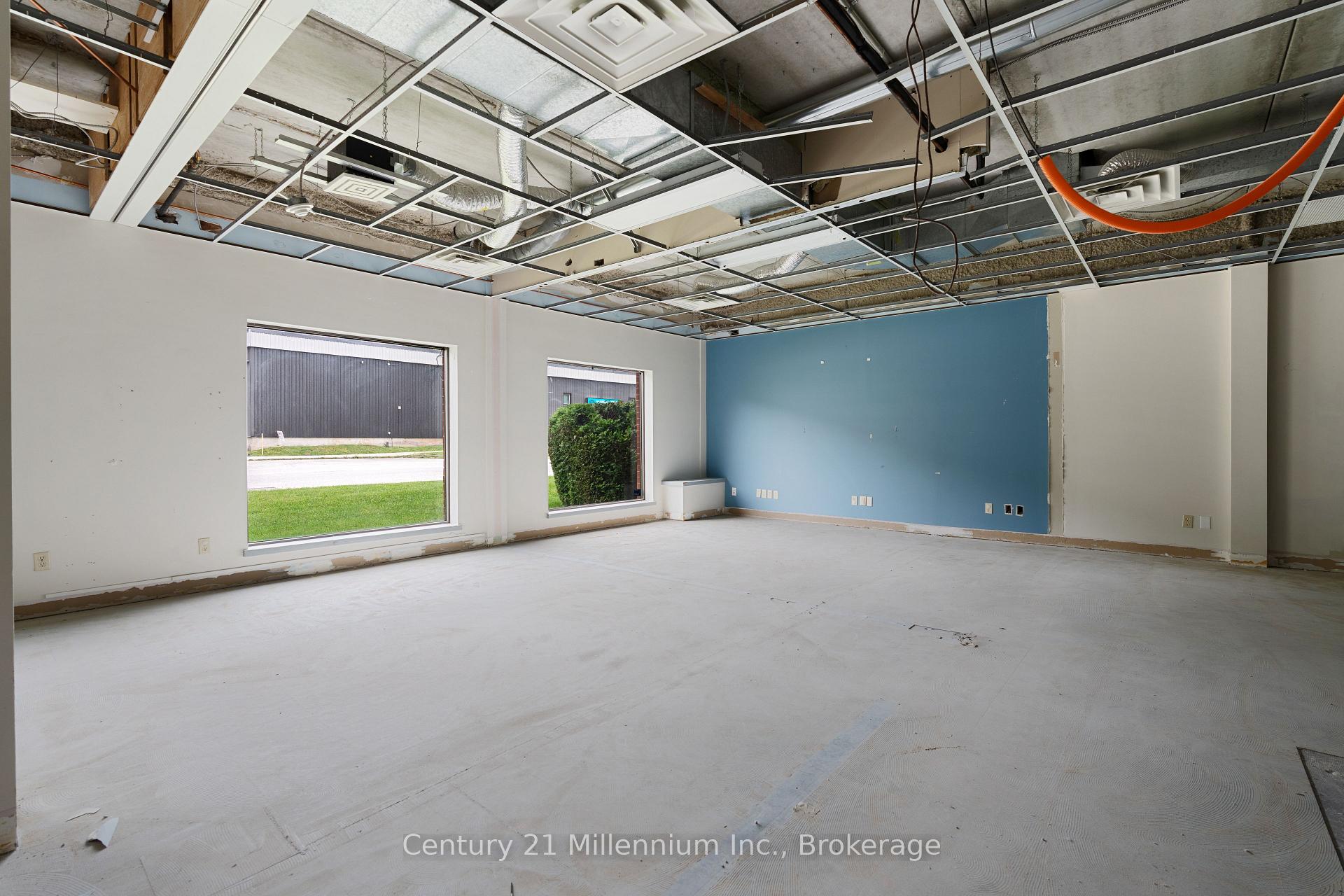 1717 2nd Avenue 220, Owen Sound, ON N4K 6V4 — Owen Sound, Ontario