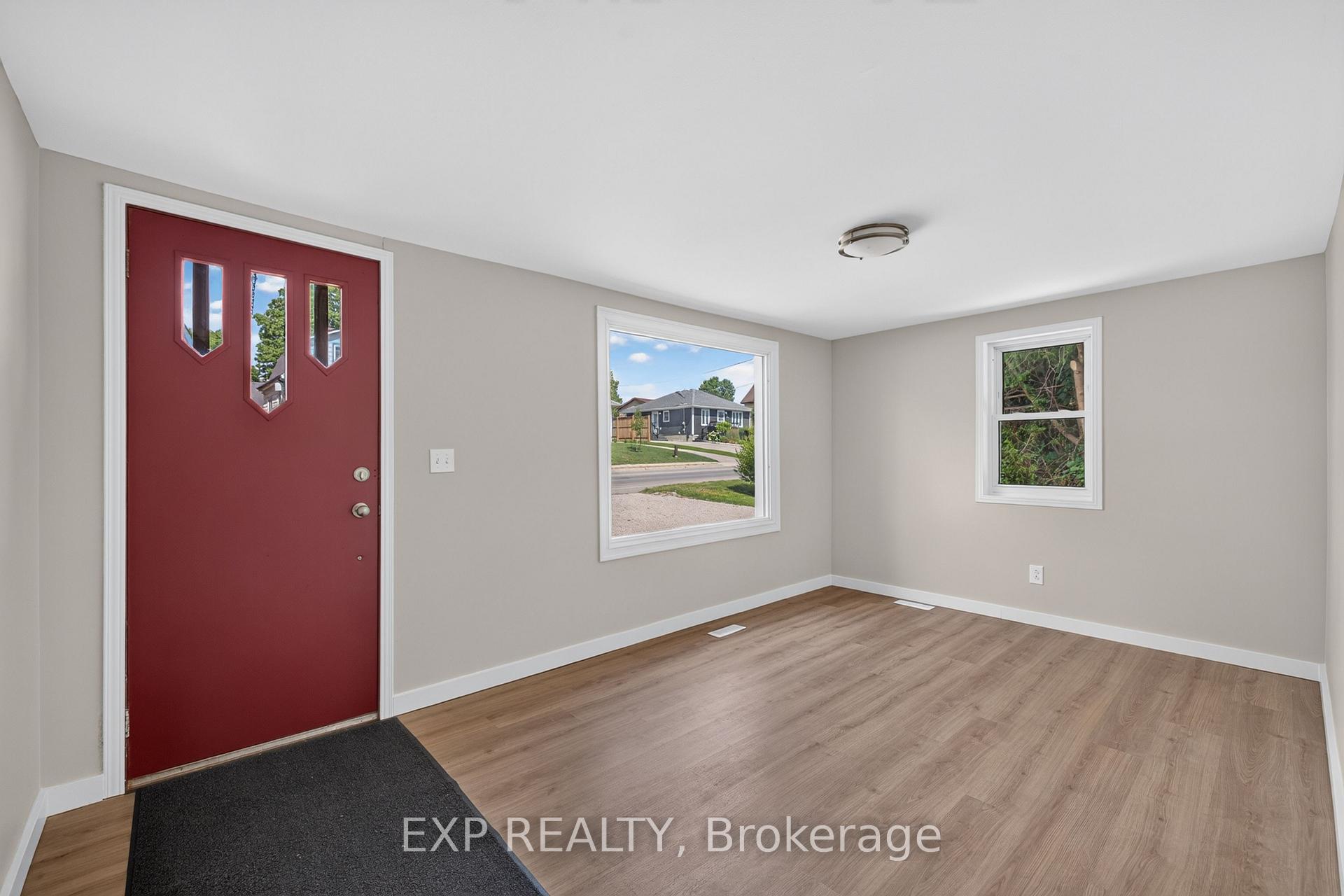 146 Whiting Street, Ingersoll — photo 5 of 5