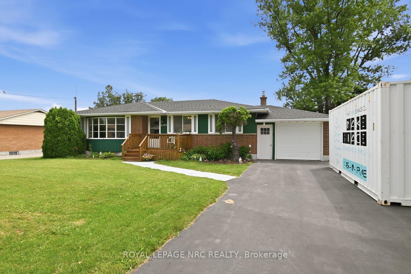4381 Jackson Street, Lincoln, ON L3J 0N9 — Lincoln, Ontario