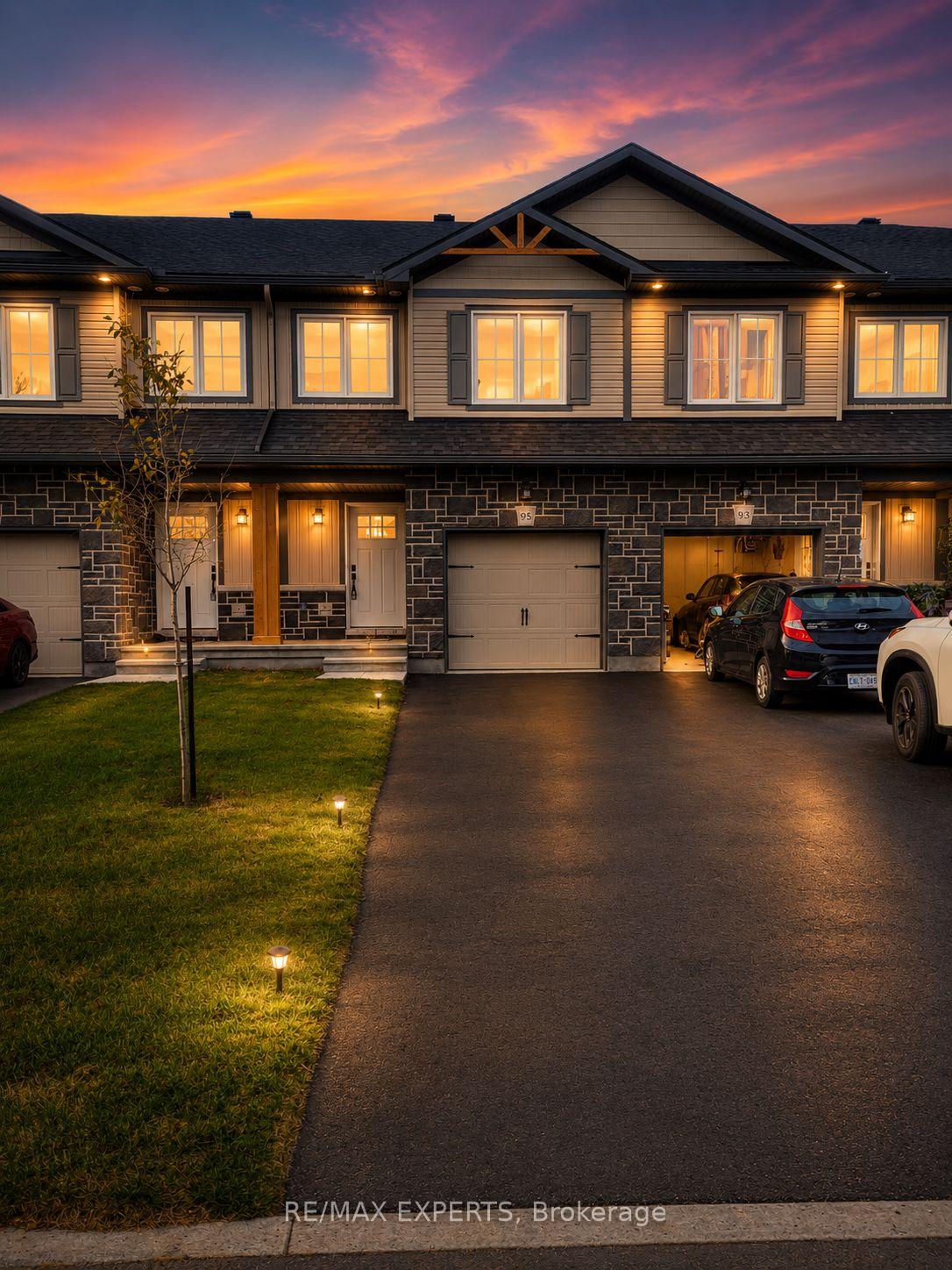95 WHITCOMB Crescent E, Smiths Falls, ON K7A 0C1 — Smiths Falls, Ontario