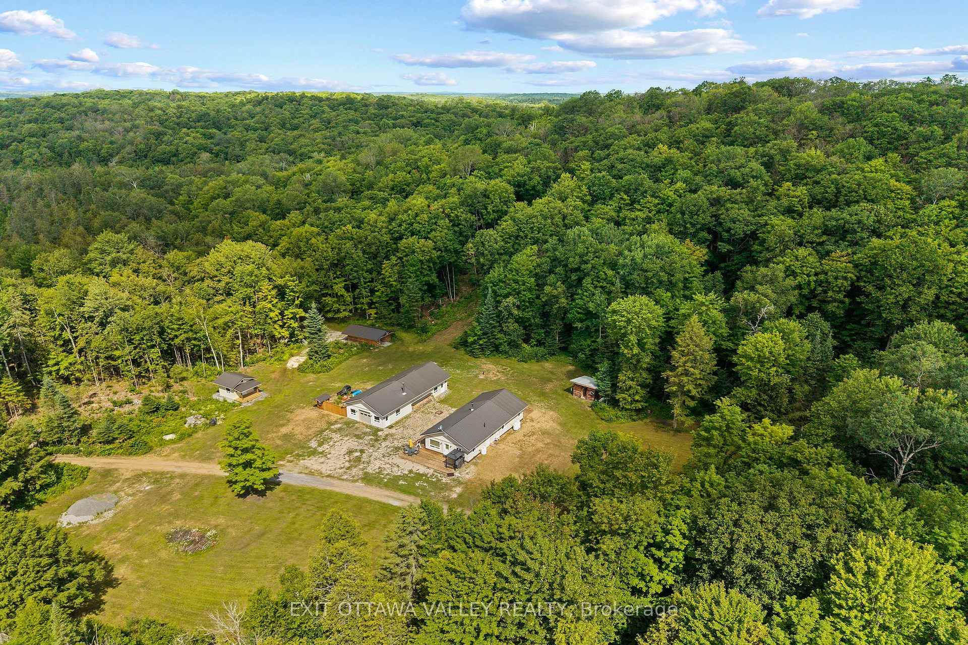 495 Gravel Pit Lane, Wollaston, ON K0L 1P0 — Wollaston, Ontario