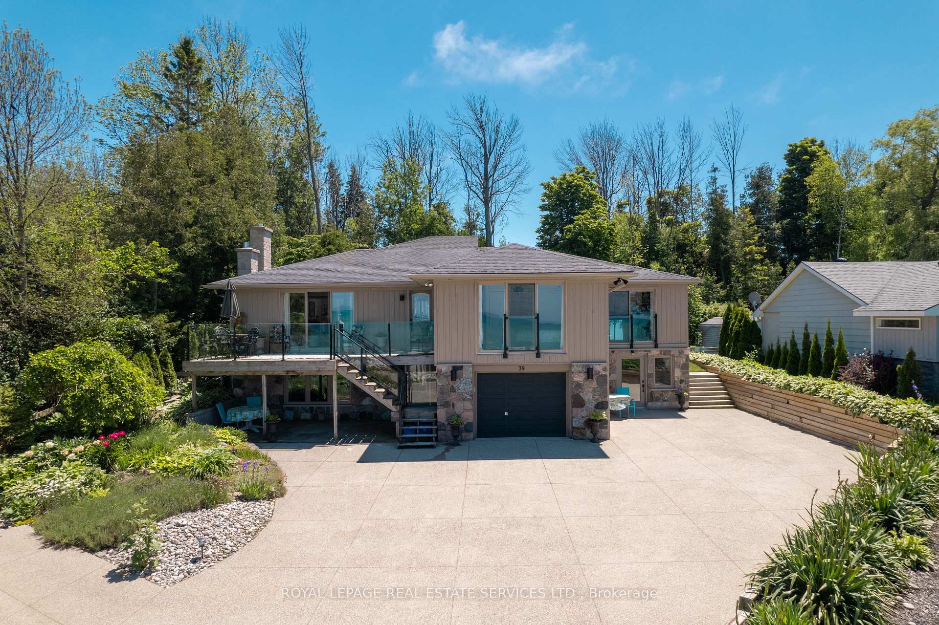 39 Goderich Street, Kincardine — photo 2 of 5