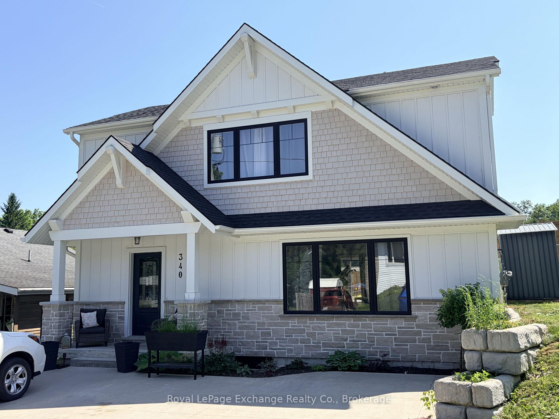 340A NELSON Street, Kincardine — photo 2 of 5