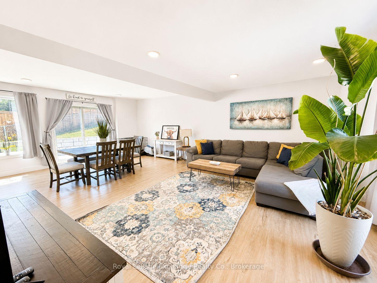 340A NELSON Street, Kincardine — photo 4 of 5