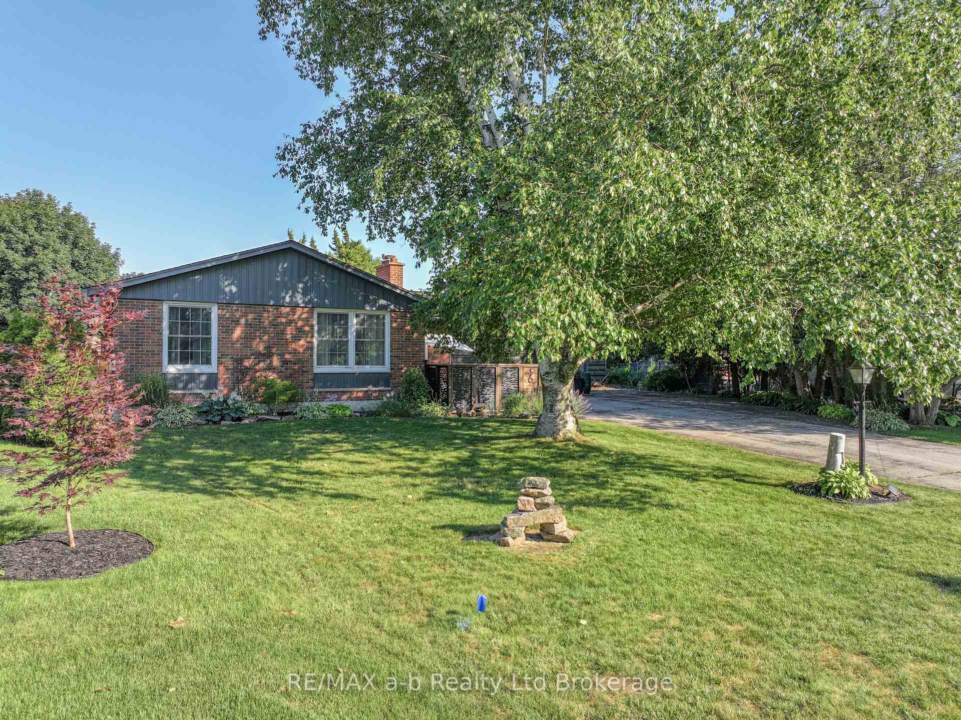 6 Camdon Court, Tillsonburg, ON N4G 4B3 — Tillsonburg, Ontario