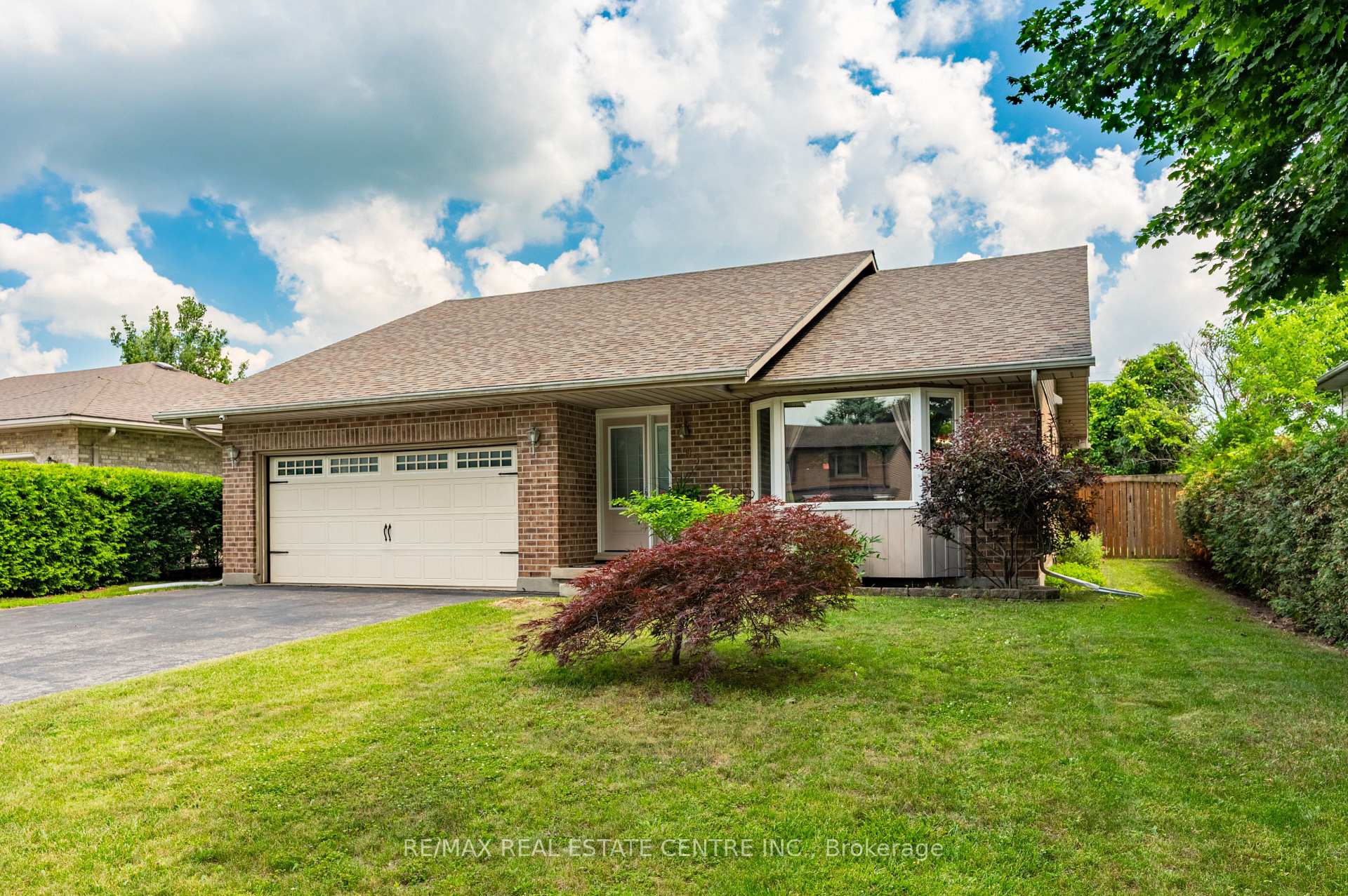 95 Allen Street, Tillsonburg — photo 3 of 5