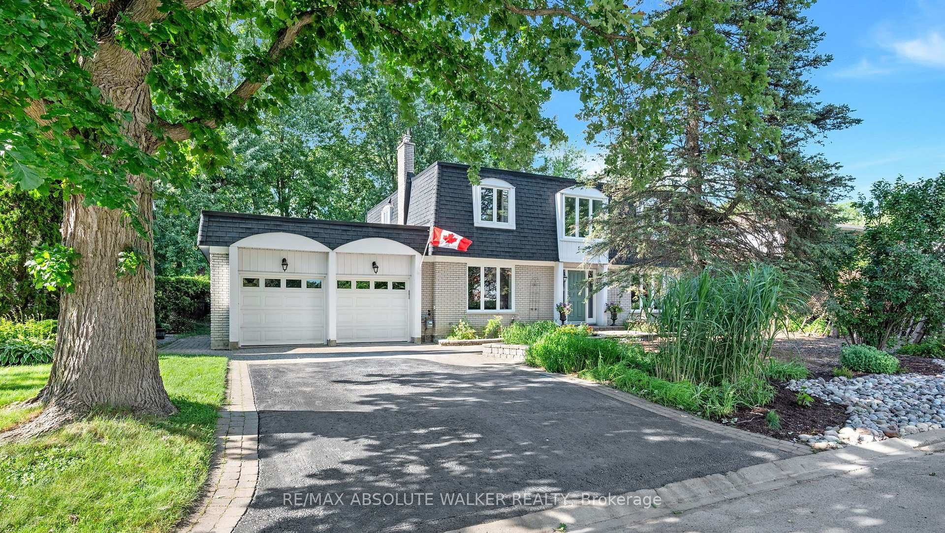535 Buchanan Crescent, Beacon Hill North - South and Area, ON K1J 7V2 — Beacon Hill North - South and Area, Ontario