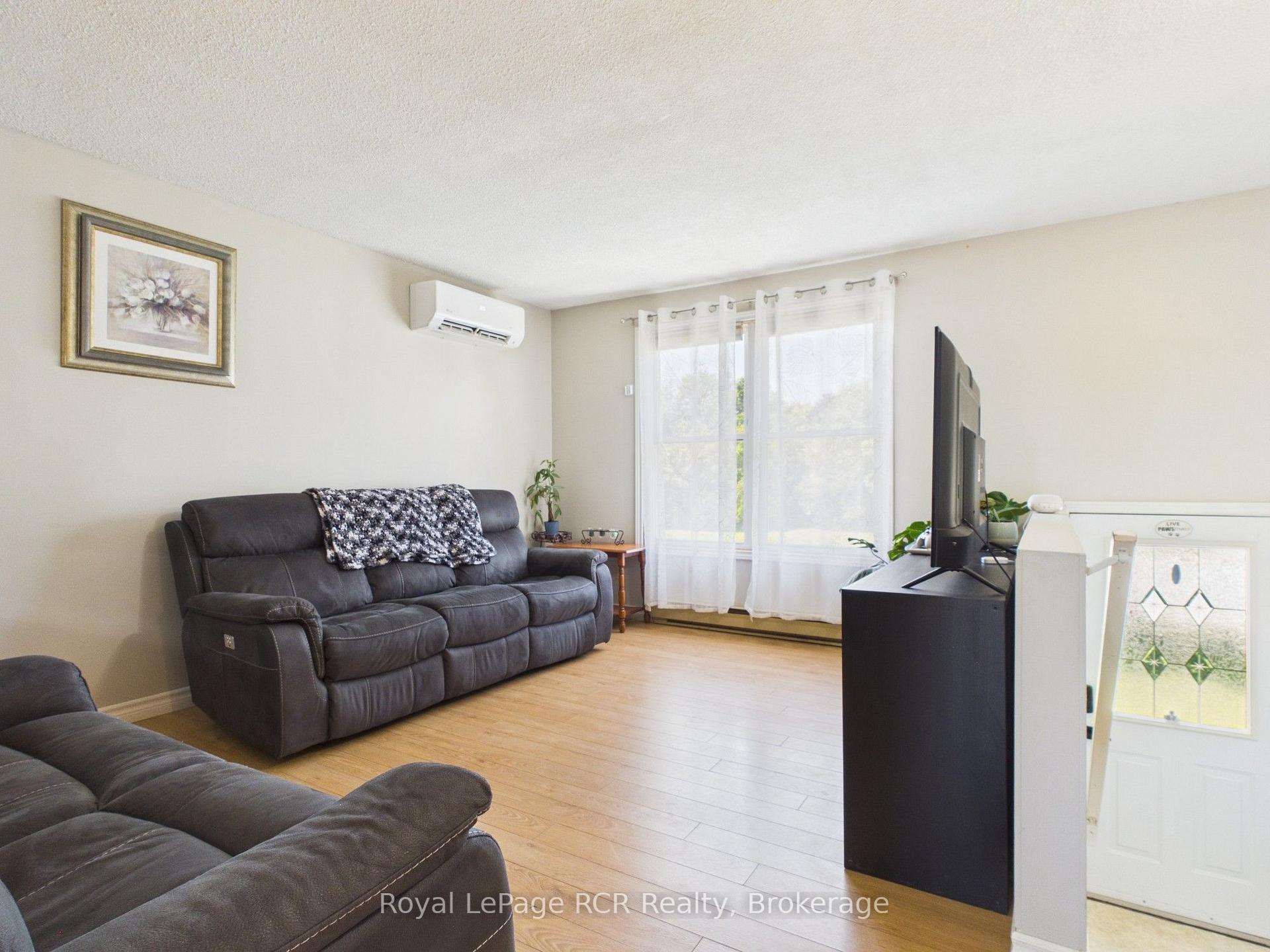 892 Brownell Drive, Kincardine — photo 5 of 5