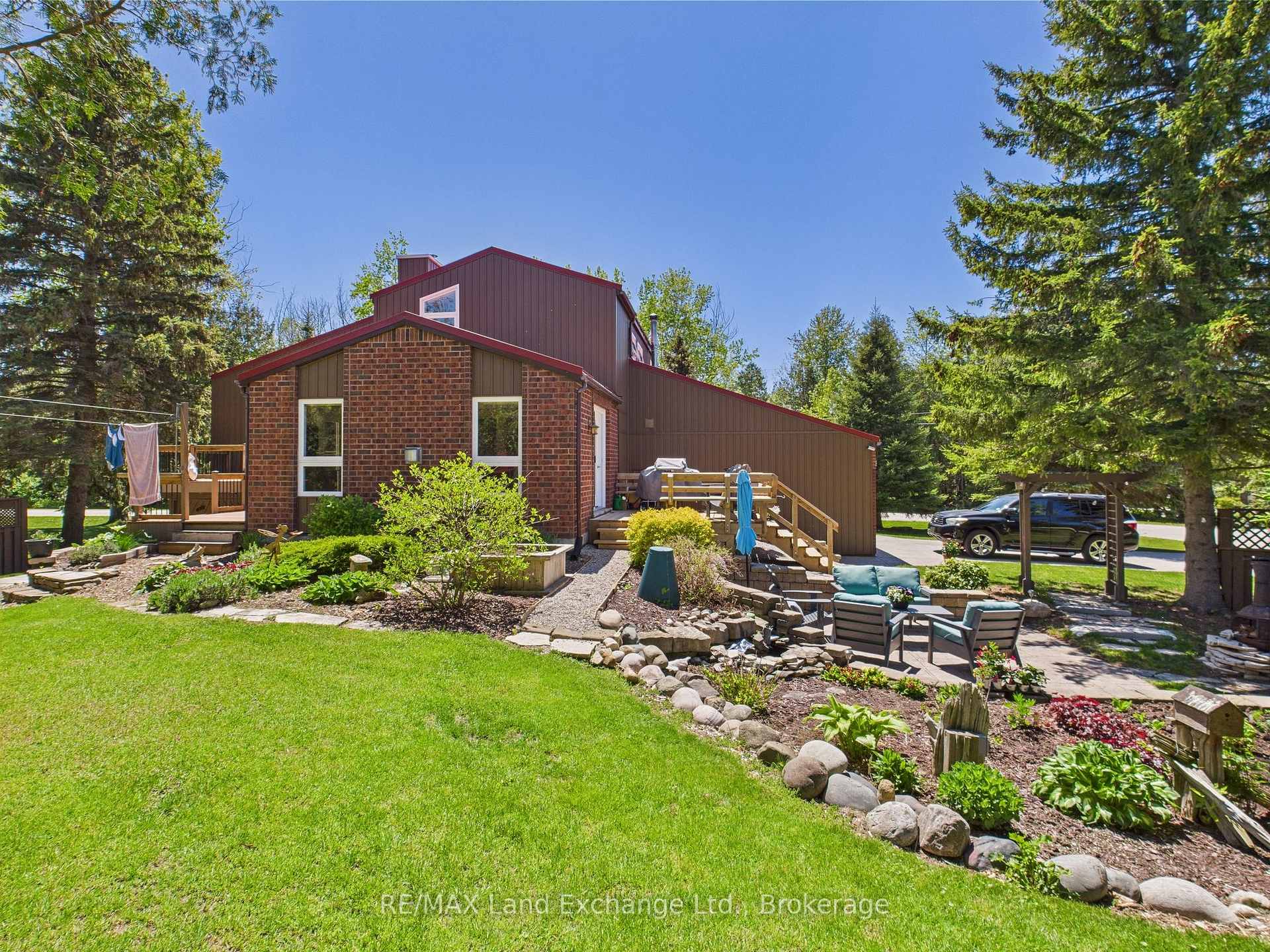 40 Eastwood Crescent, Kincardine, ON N2Z 2X6 — Kincardine, Ontario