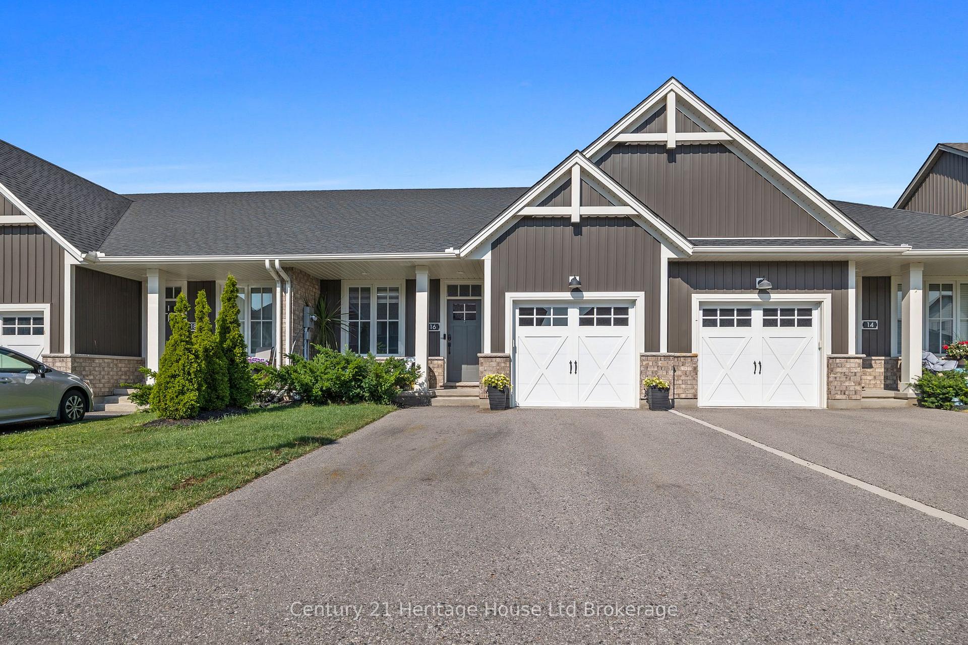 16 Huntley Avenue, Tillsonburg — photo 3 of 5