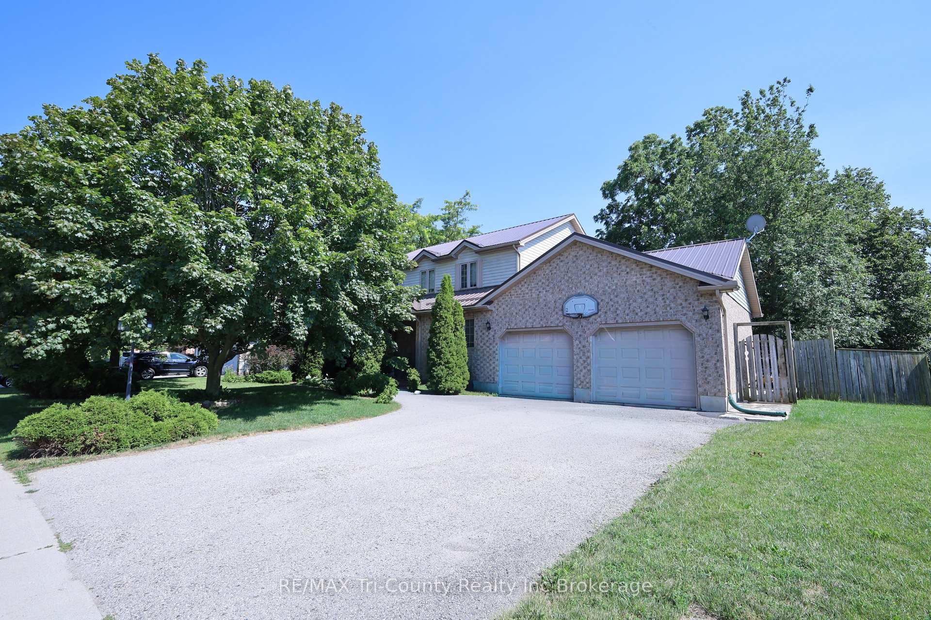 43 Trillium Drive, Tillsonburg, ON N4G 5S8 — Tillsonburg, Ontario