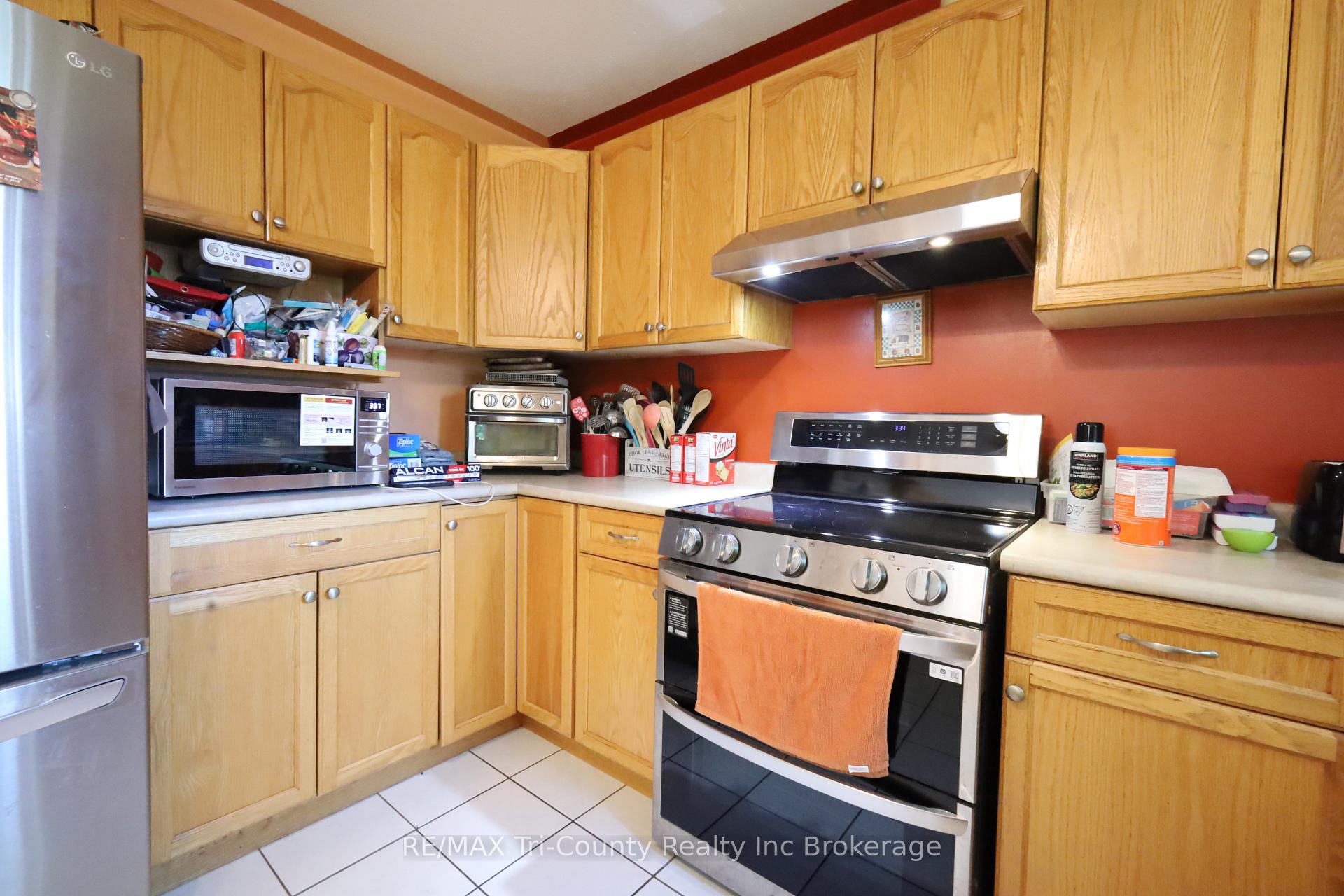 43 Trillium Drive, Tillsonburg — photo 5 of 5