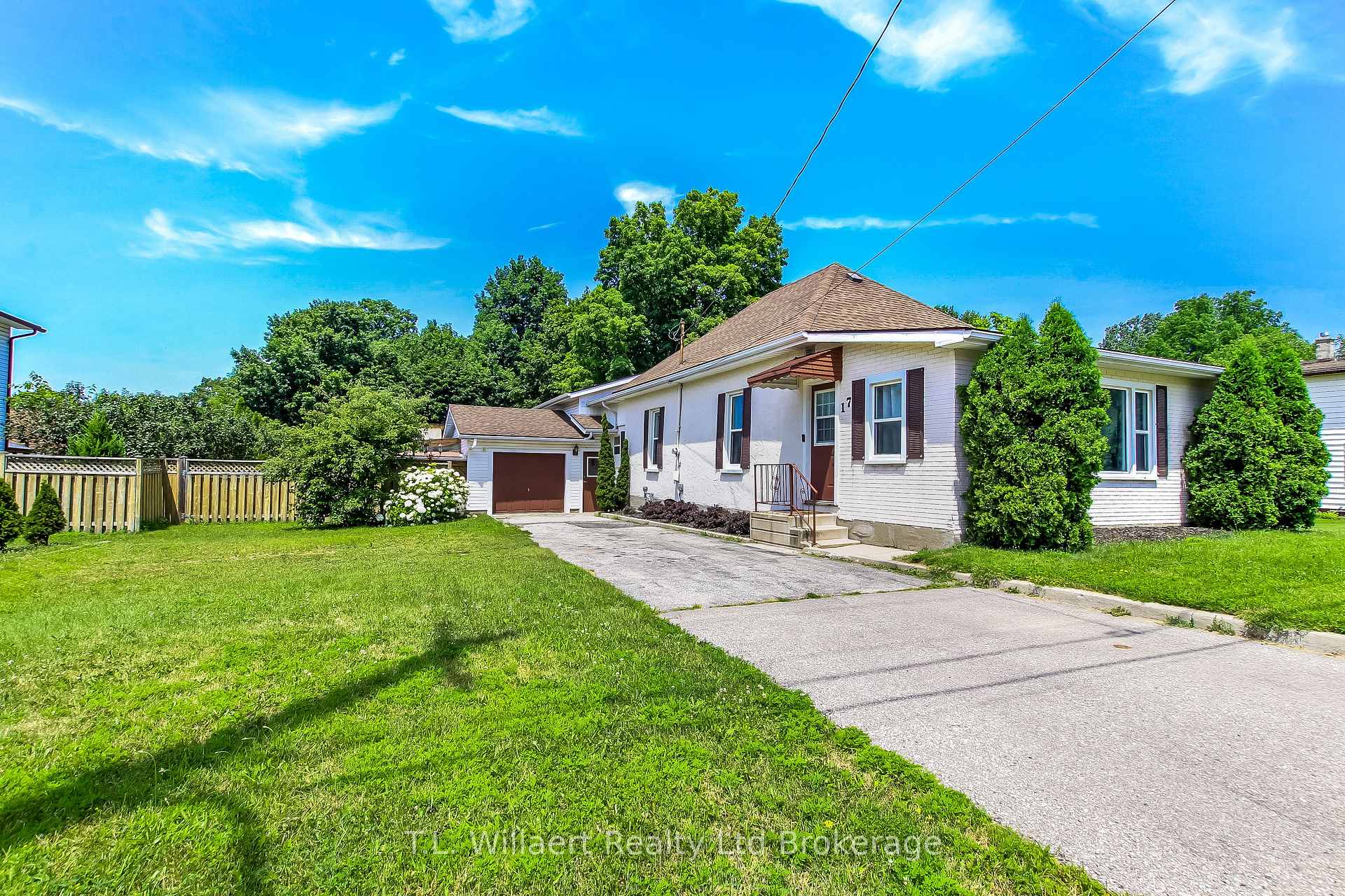 17 Potters Road, Tillsonburg — photo 3 of 5