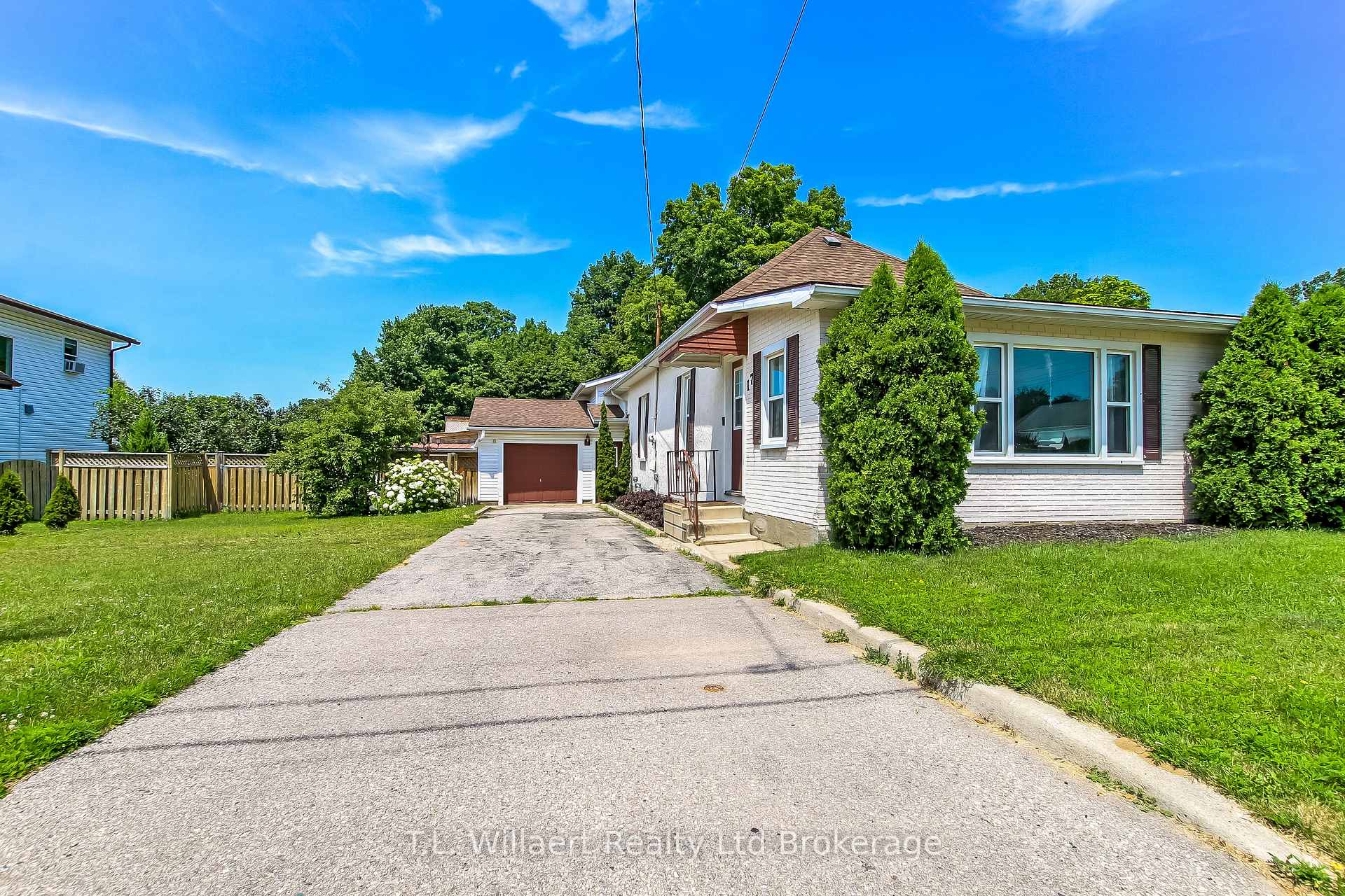 17 Potters Road, Tillsonburg — photo 4 of 5