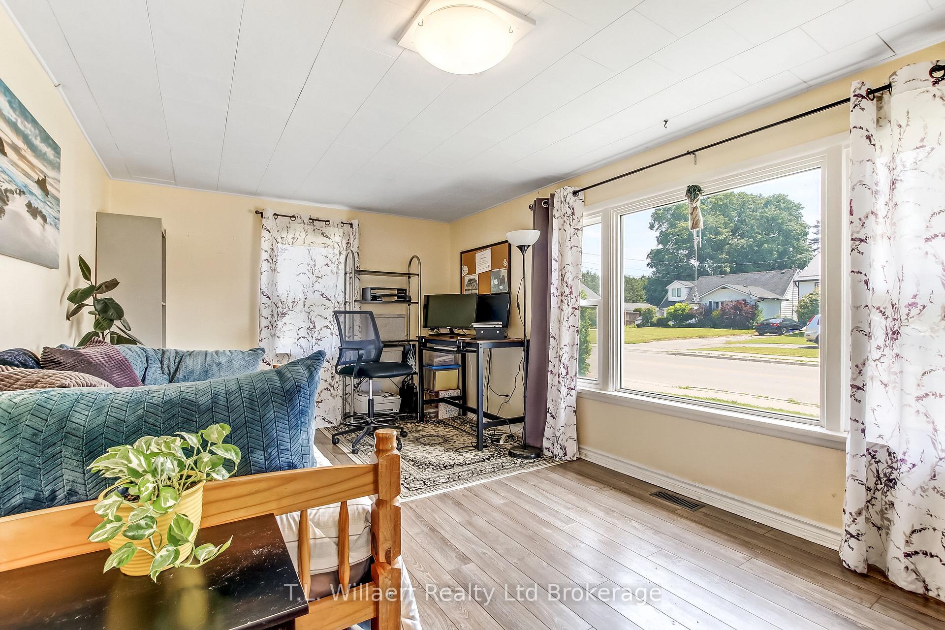 17 Potters Road, Tillsonburg — photo 5 of 5