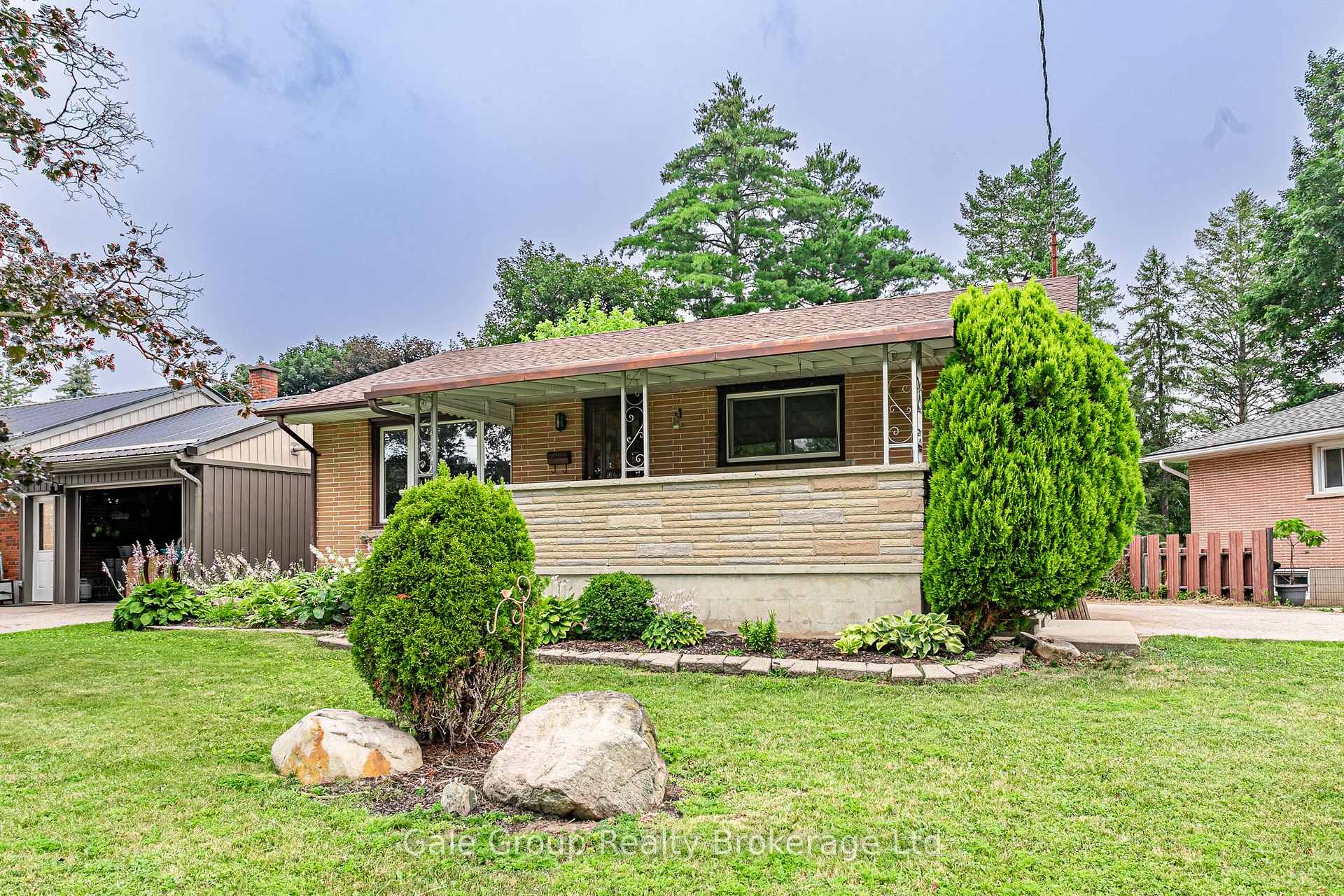 32A Glendale Drive, Tillsonburg — photo 2 of 5