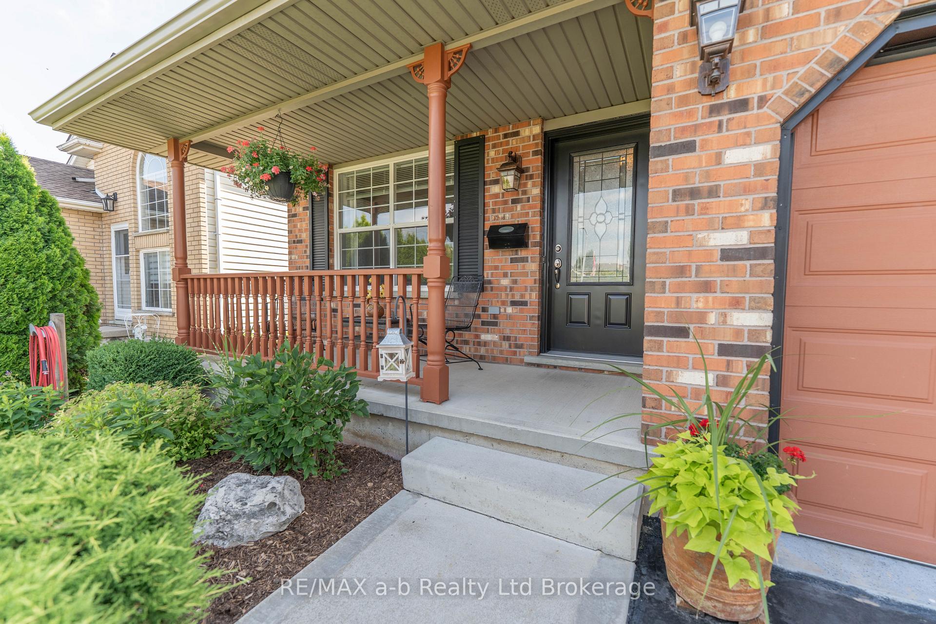 10 Peach Street, Tillsonburg — photo 5 of 5