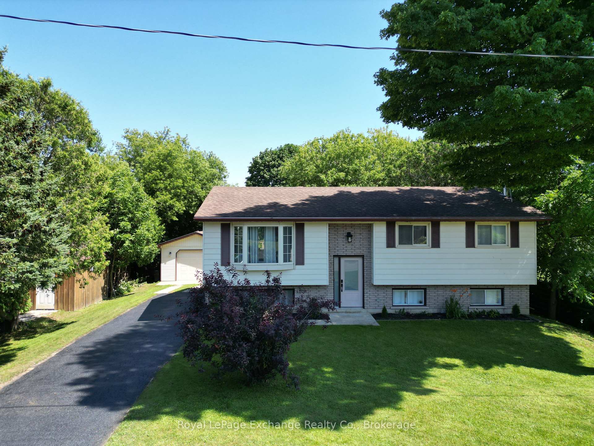 453 Elgin Street, Kincardine, ON N2Z 2V4 — Kincardine, Ontario
