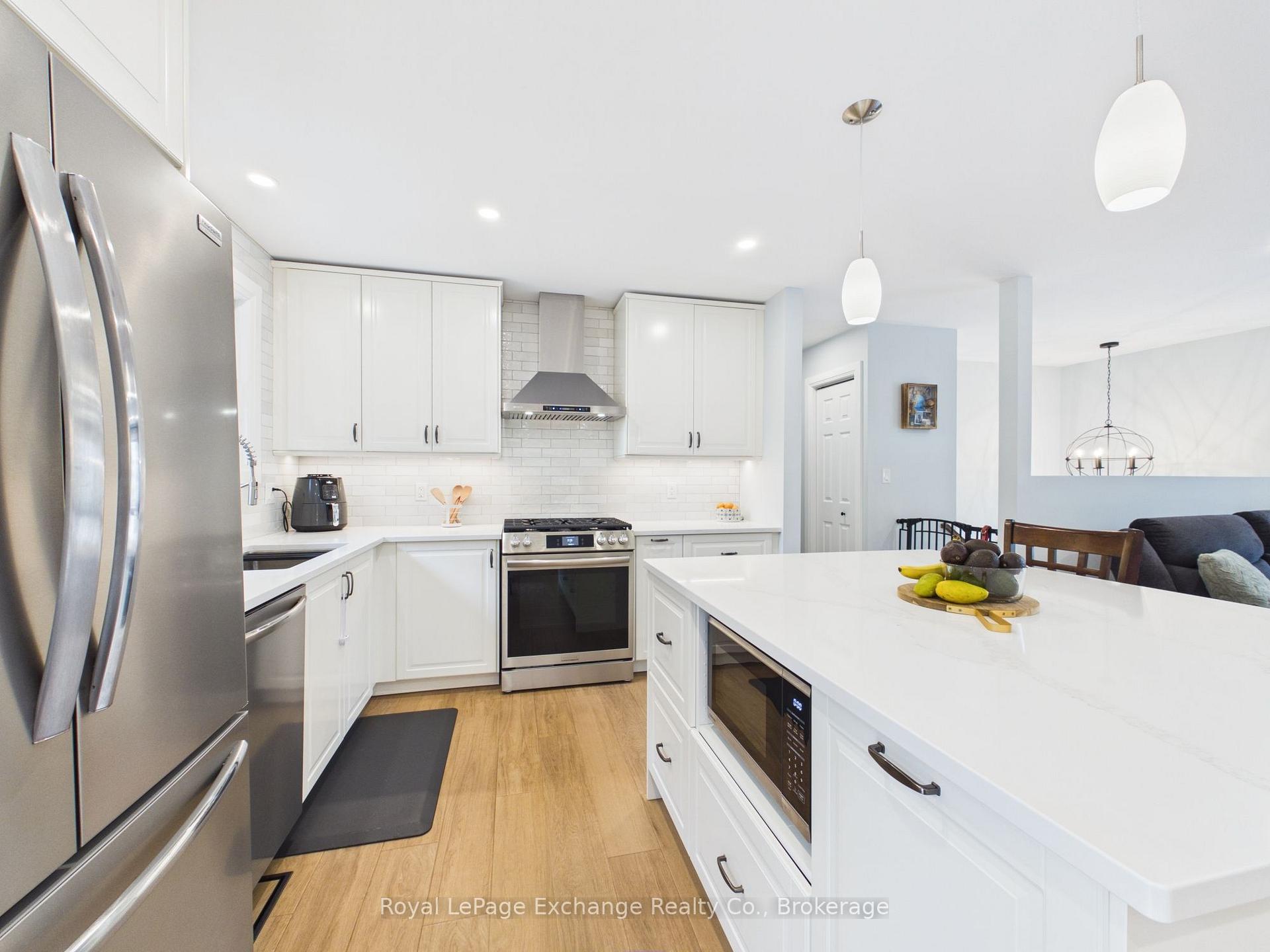 453 Elgin Street, Kincardine — photo 4 of 5