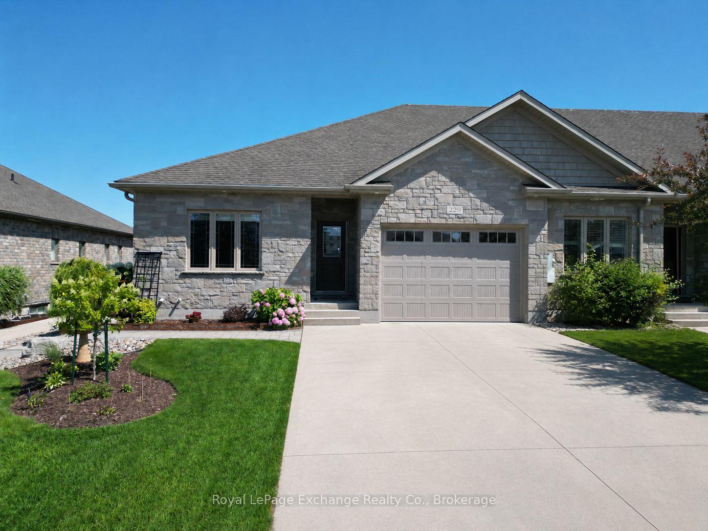 229 Wieck Boulevard, Kincardine, ON N2Z 0A9 — Kincardine, Ontario