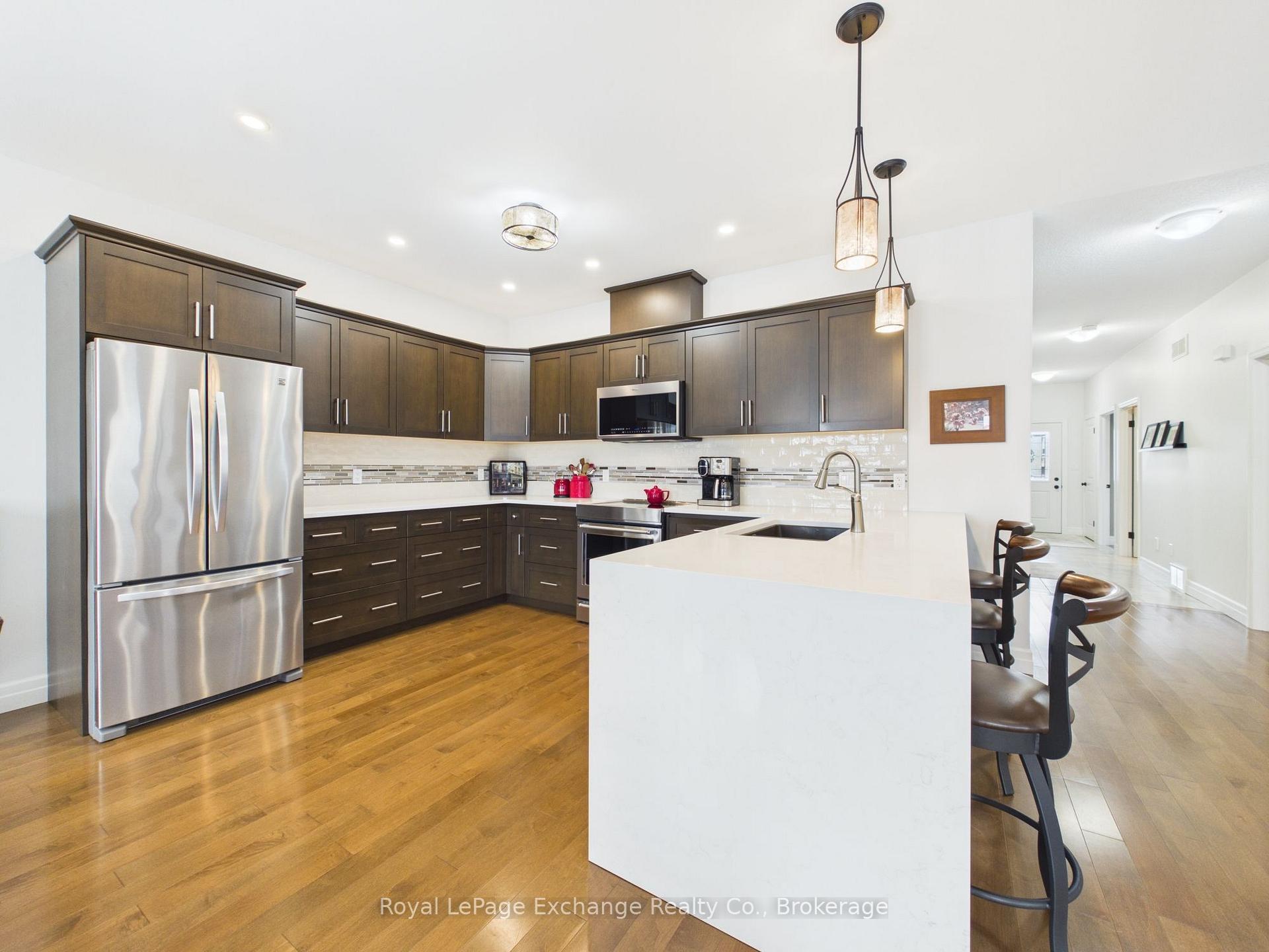 229 Wieck Boulevard, Kincardine — photo 4 of 5