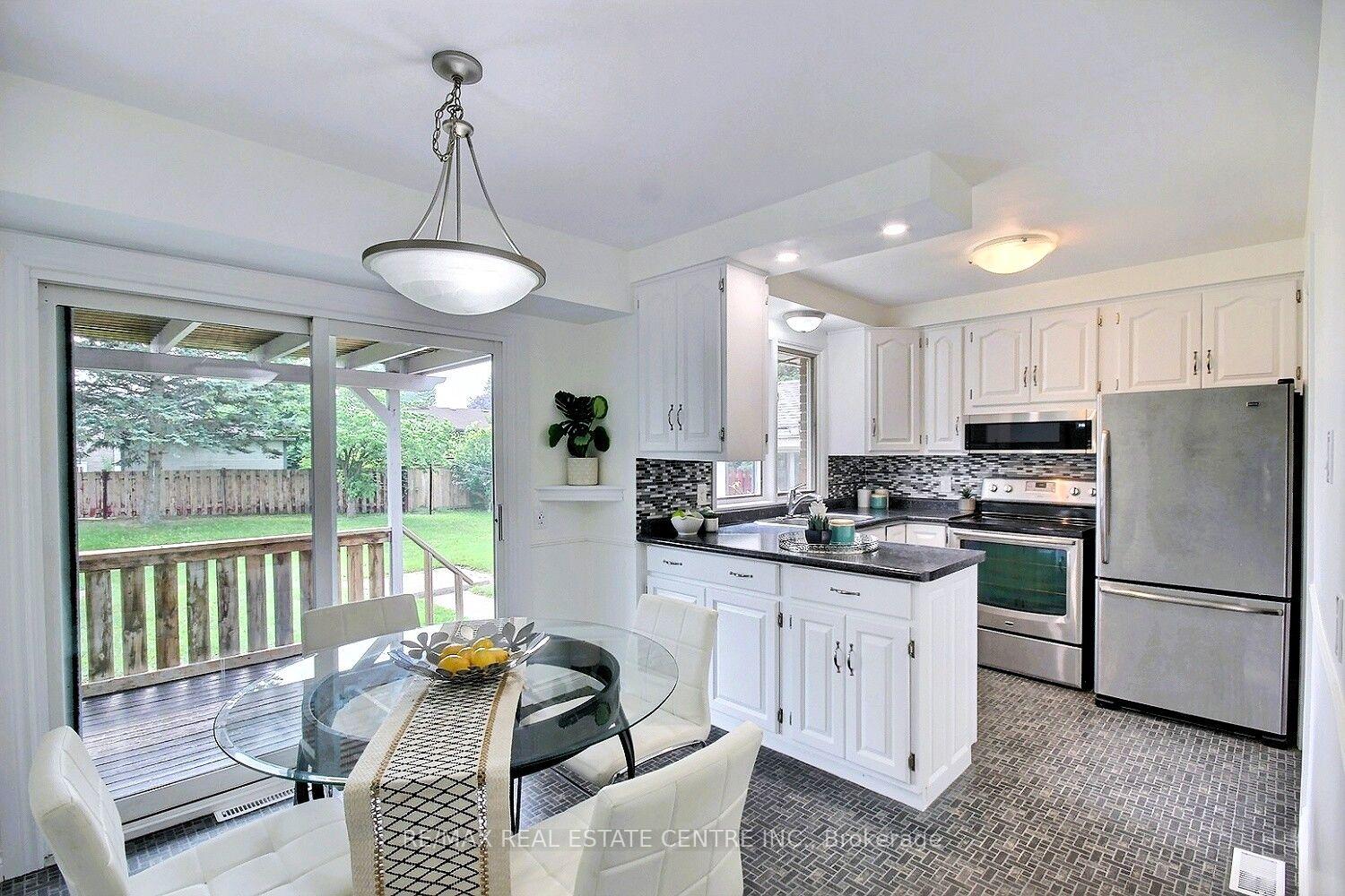 485 Broadway Street, Tillsonburg — photo 3 of 5