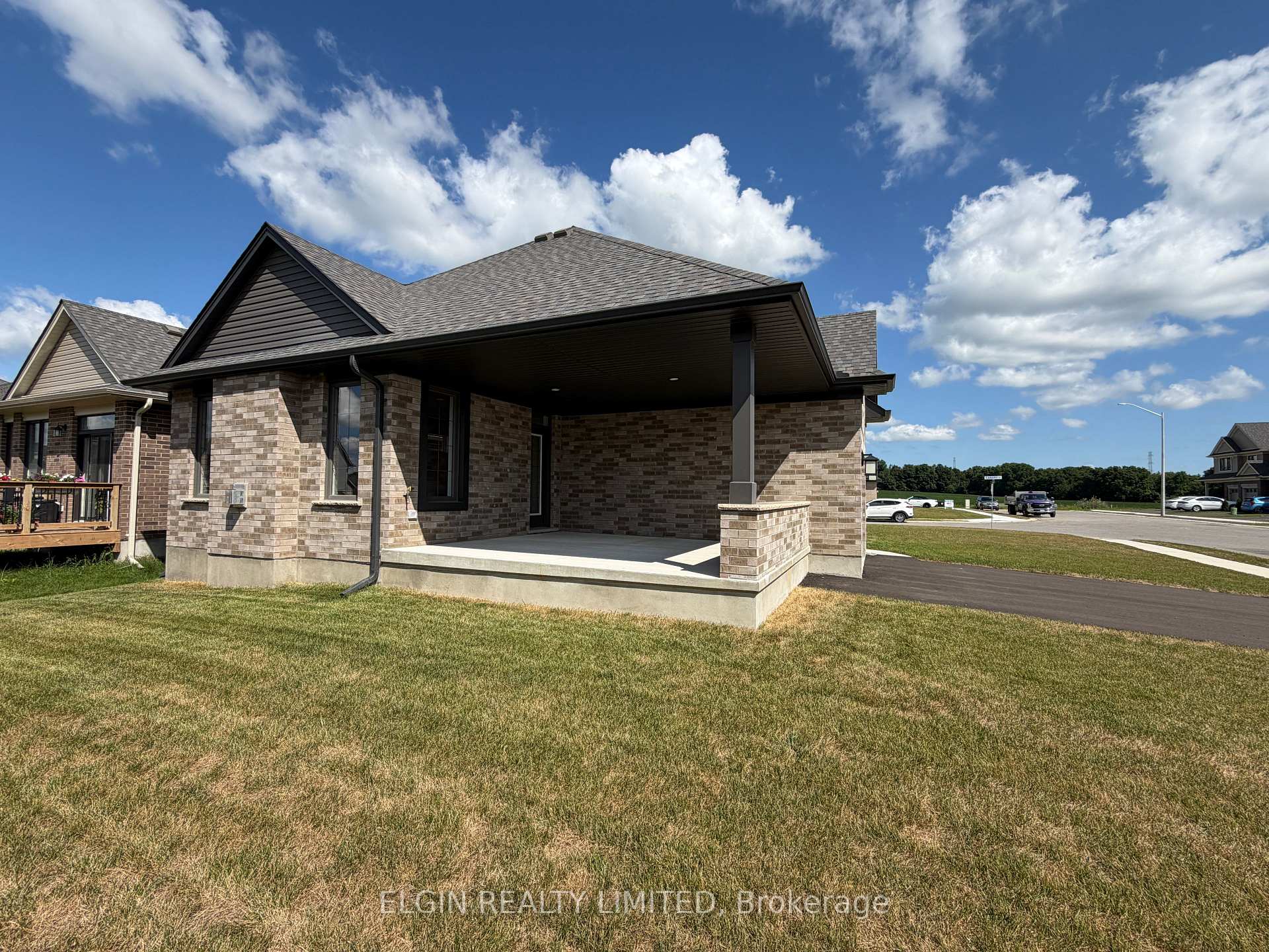 58 Braun Avenue, Tillsonburg — photo 2 of 5